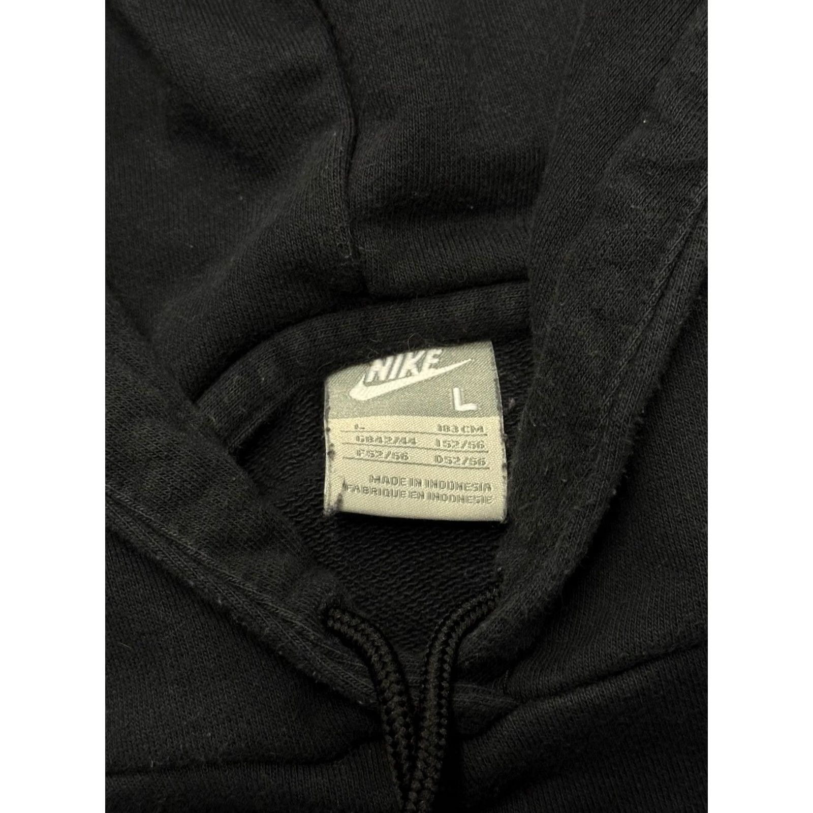 Nike VINTAGE Nike x Juventus FC Hoodie Mens Large Black Soccer Big Logo Swoosh Y2K Size US L / EU 52-54 / 3 - 3 Thumbnail