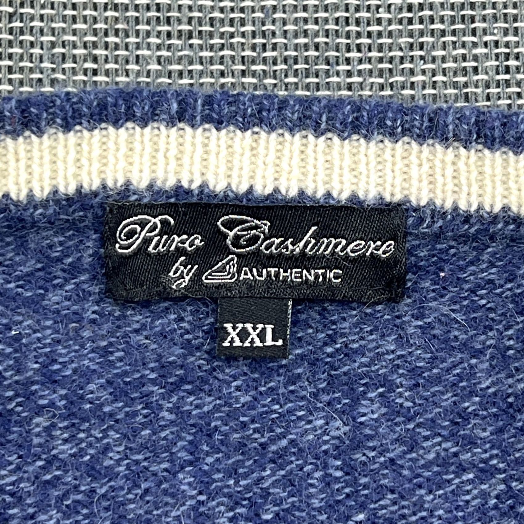 Vintage Authentic 100% Cashmere Sweater Mens 2XL XXL Blue V Neck Pullover Jumper Size US XXL / EU 58 / 5 - 3 Thumbnail