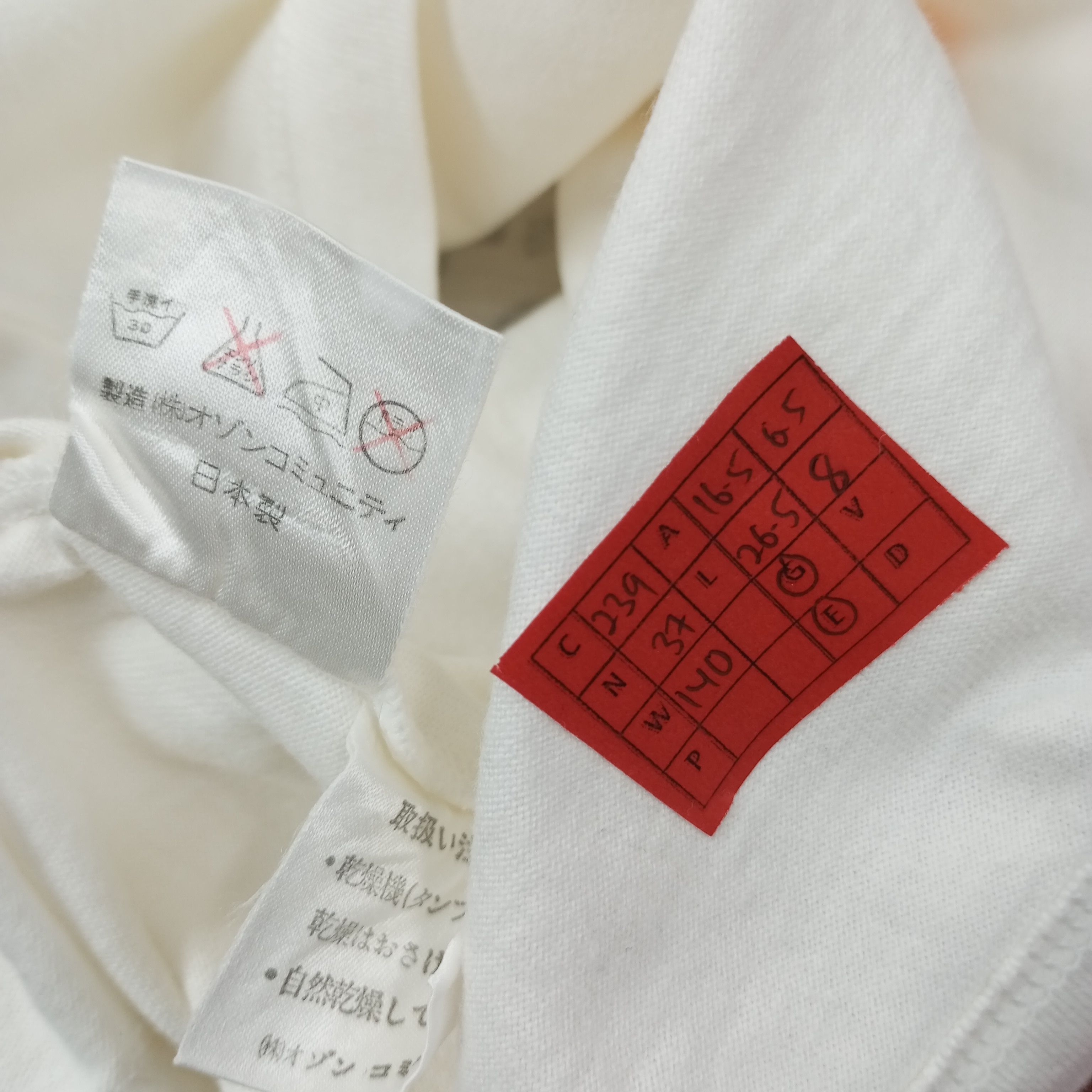 Hysteric Glamour Vintage Hysteric Glamour Japan Brand Custom Tshirt c239n37 Size US XS / EU 42 / 0 - 7 Thumbnail