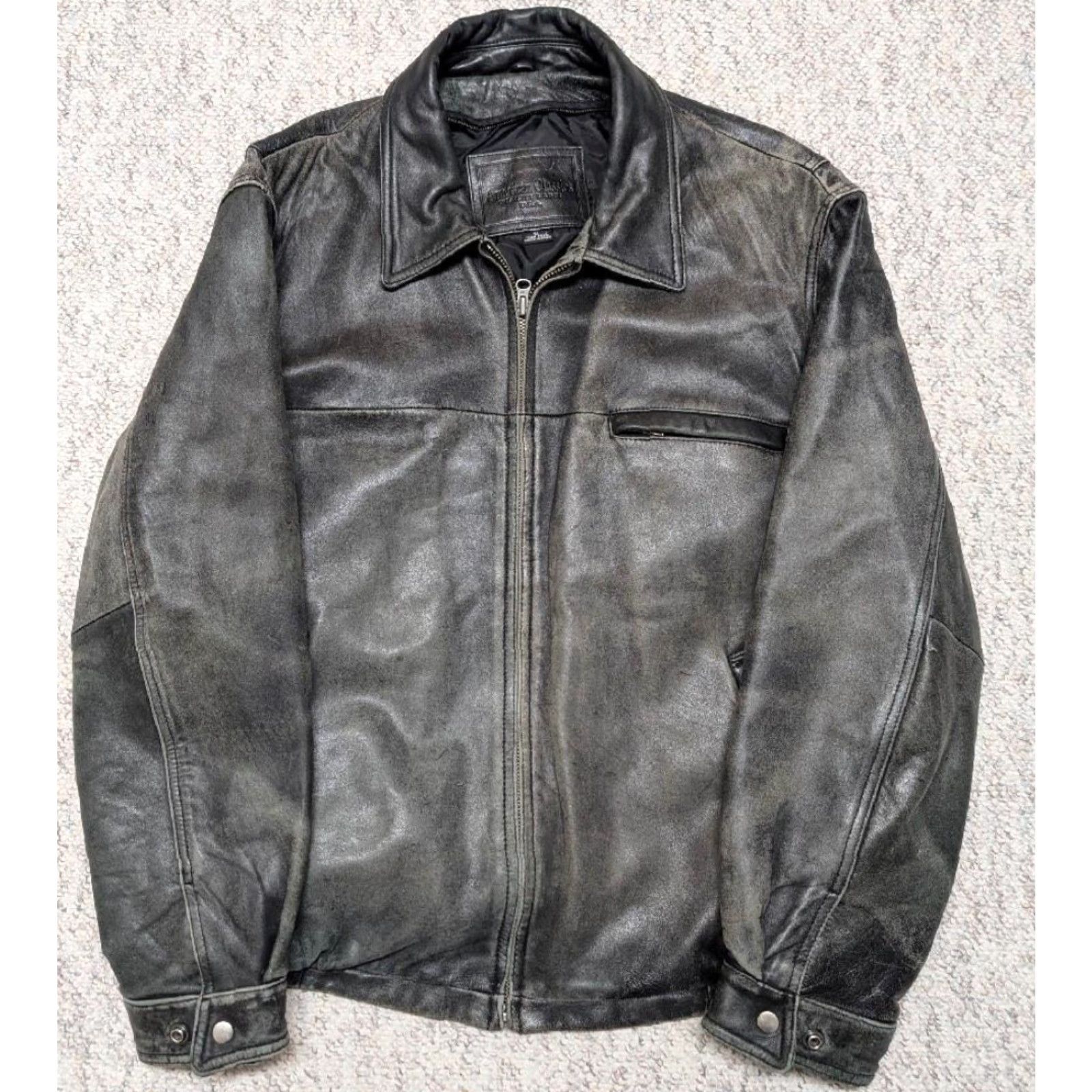 Vintage VINTAGE American Classics Bomber Jacket Mens XL Leather Patina 1990s Distressed 46-48 Chest 26 29.5 22 26 Size US L / EU 52-54 / 3 - 2 Thumbnail
