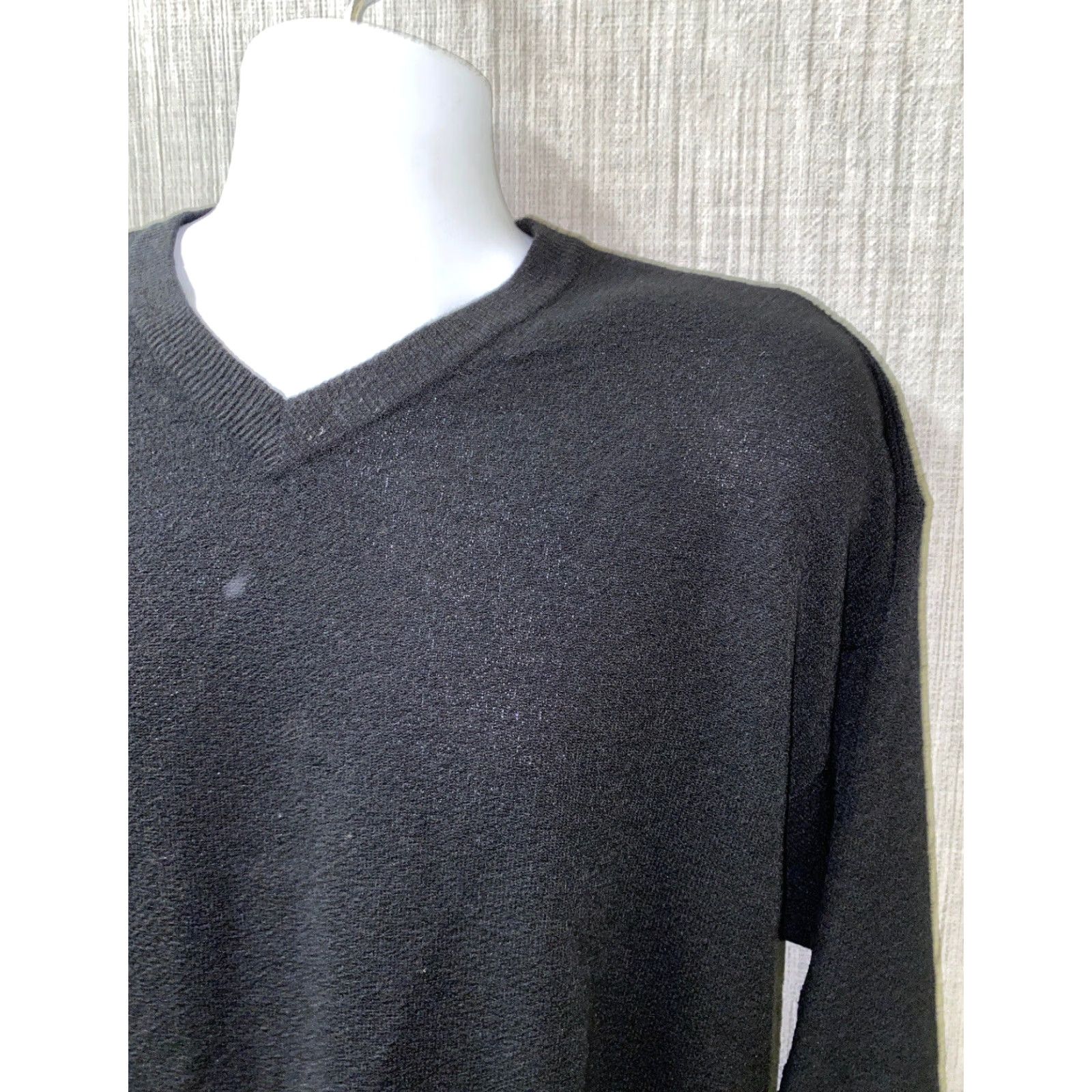 Vintage Jhane Barnes Mens V-Neck Sweater Black Wool Nylon Medium Size US M / EU 48-50 / 2 - 2 Thumbnail
