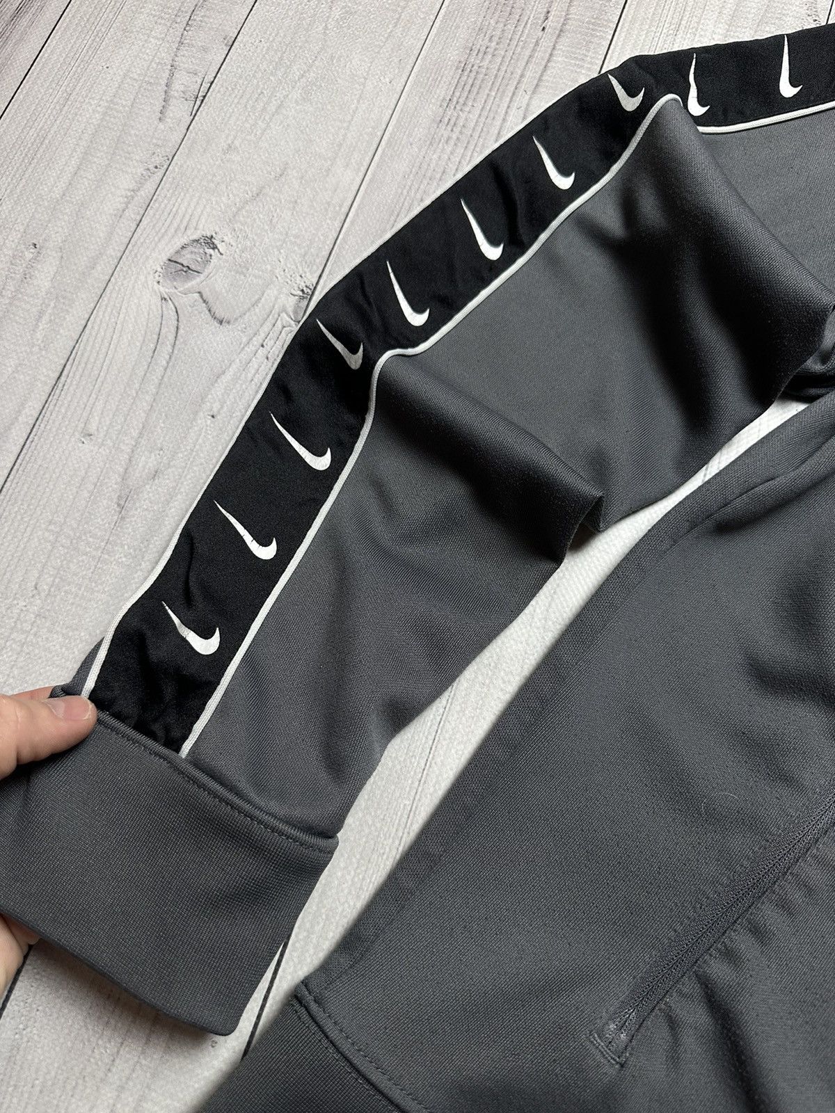 Nike × Vintage Vintage Nike Track suit swoosh logo grey size M Size US M / EU 48-50 / 2 - 6 Thumbnail