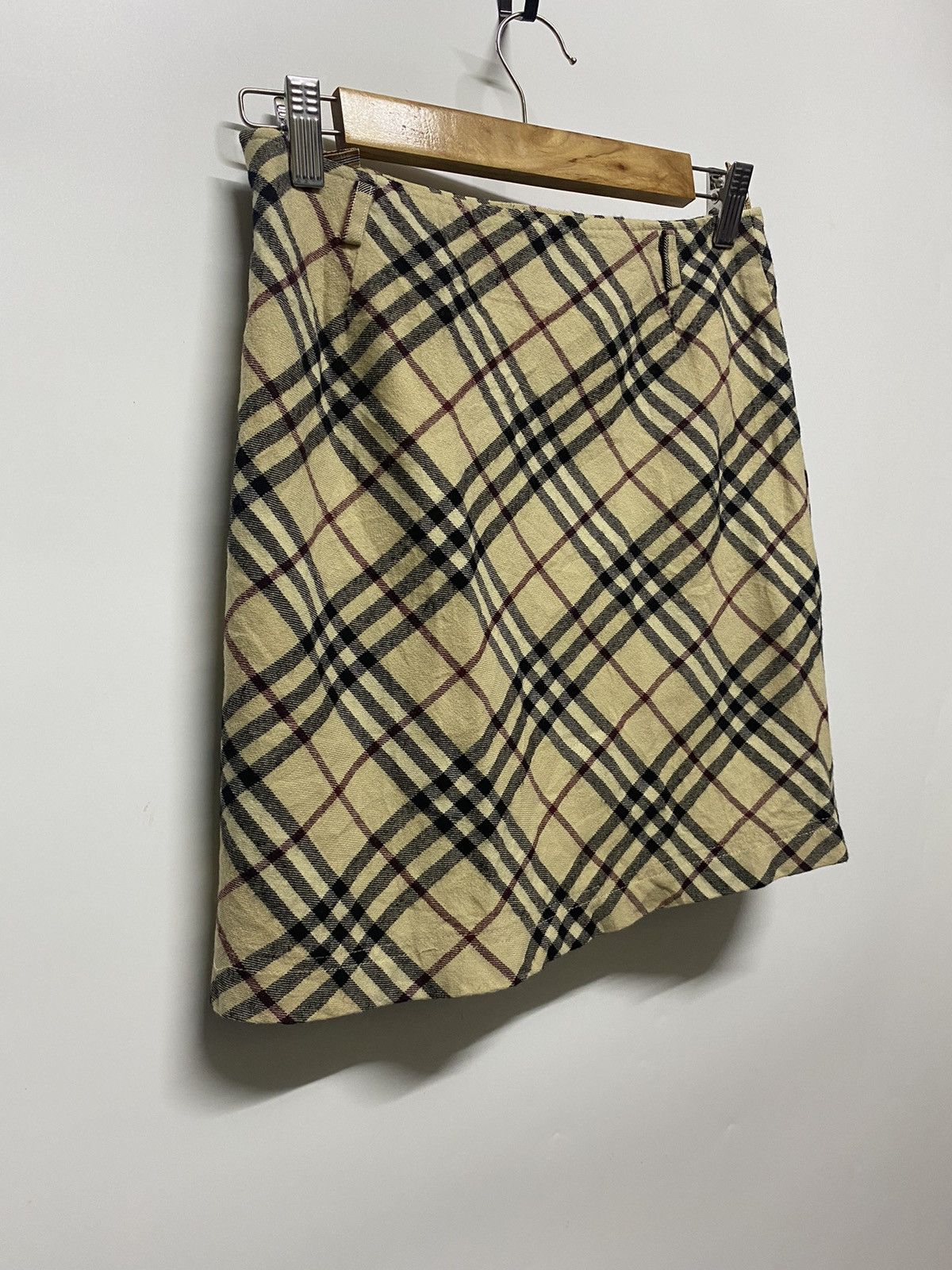 Burberry × Vintage BURBERRY London Mini Skirt Plaid Nova Check Size 26" / US 2 / IT 38 - 4 Thumbnail