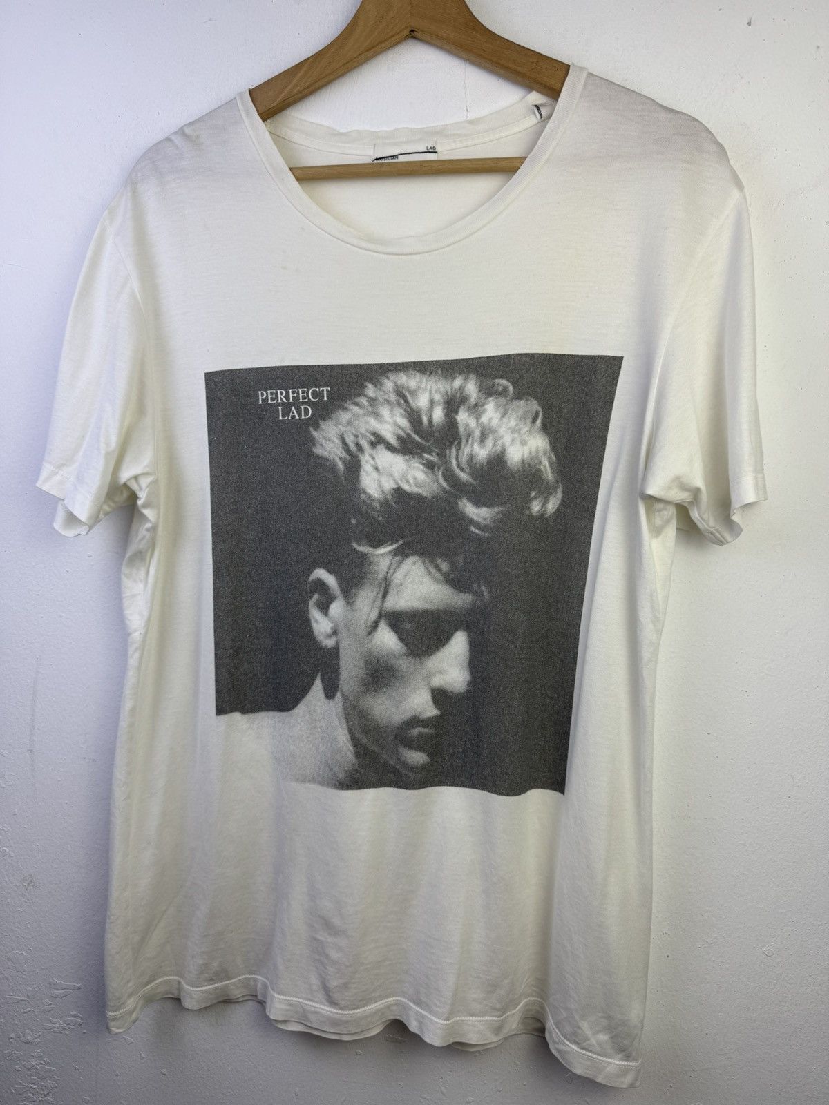 Lad Musician Lad Musician ‘Perfect Lad’ Light Yellow Portrait Graphic Tee Size US L / EU 52-54 / 3 - 3 Thumbnail