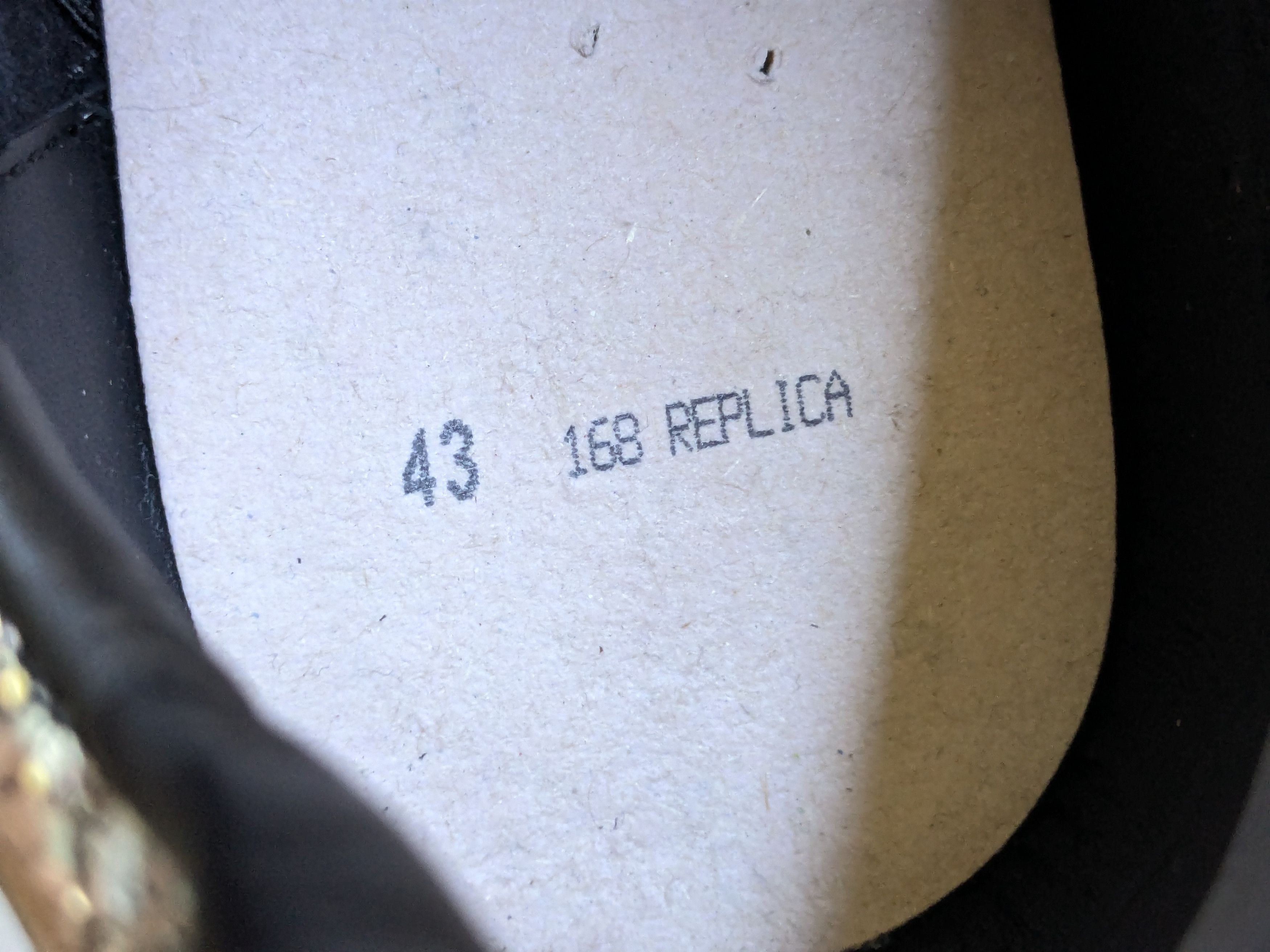 Maison Margiela Maison Margiela Replica GAT Silver Black 10 43 Low Tops Size US 10 / EU 43 - 9 Thumbnail