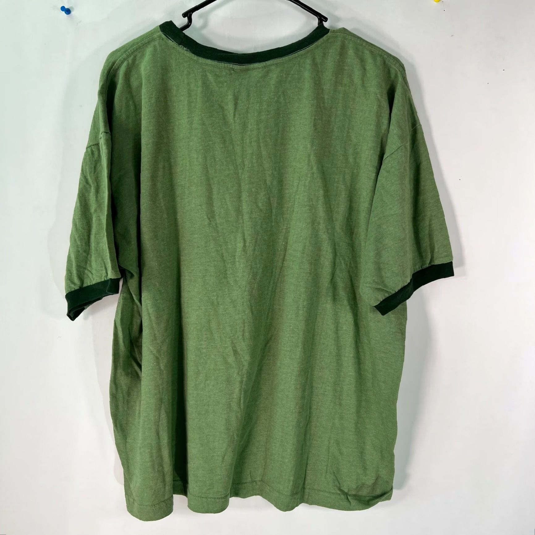 Vintage Thunder Creek T Shirt Men Graphic 100% Cotton Green XL Dr Seuss How The Grinch Stole Christmas Mens Shirt XL Green Graphic 90s Theme? (Note: Decouple) Size US XL / EU 56 / 4 - 2 Thumbnail
