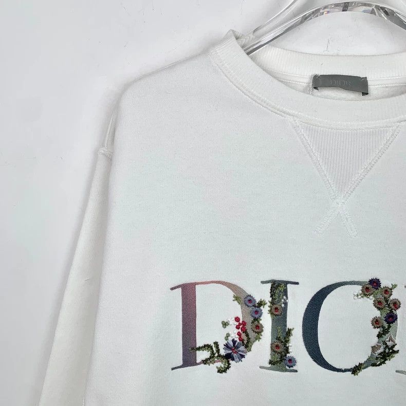 Dior Dior White logo letter embroidery cotton round-neck long-sl Size US S / EU 44-46 / 1 - 3 Thumbnail