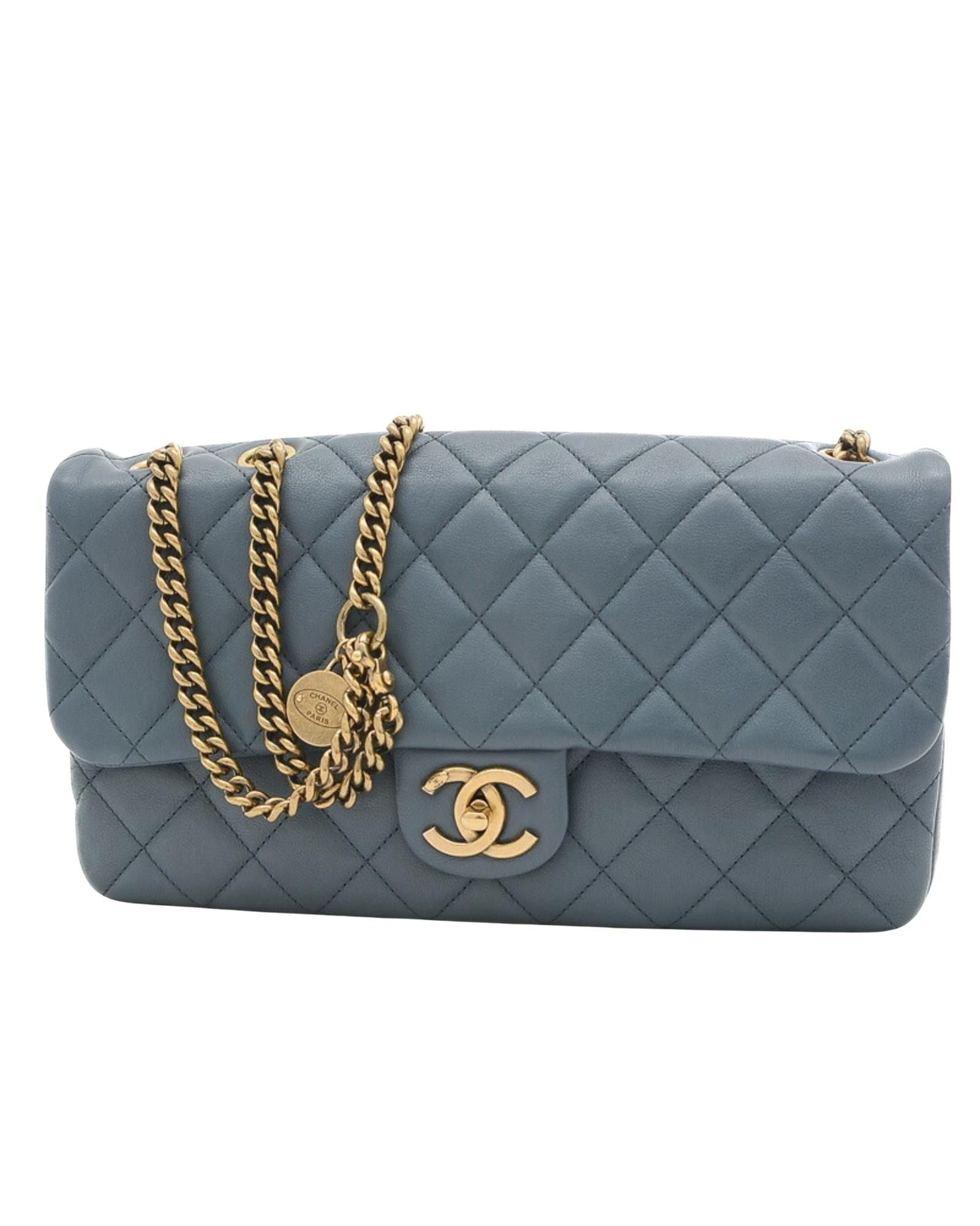 image of Chanel Sophisticated Leather Shoulder Bag in Grey, Women's