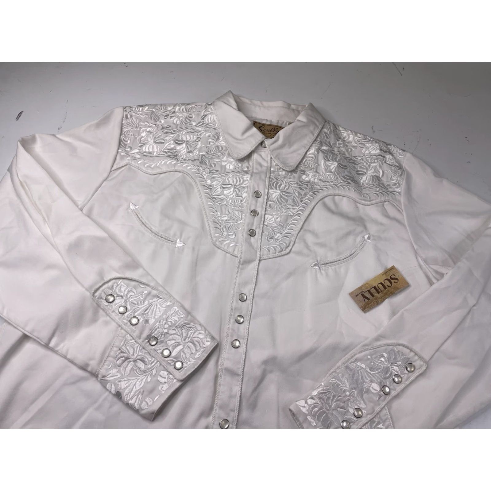 Scully Scully Shirt Men's XXL Floral Embroidered Snap Front Tooled White Button-Up Size US XXL / EU 58 / 5 - 2 Thumbnail