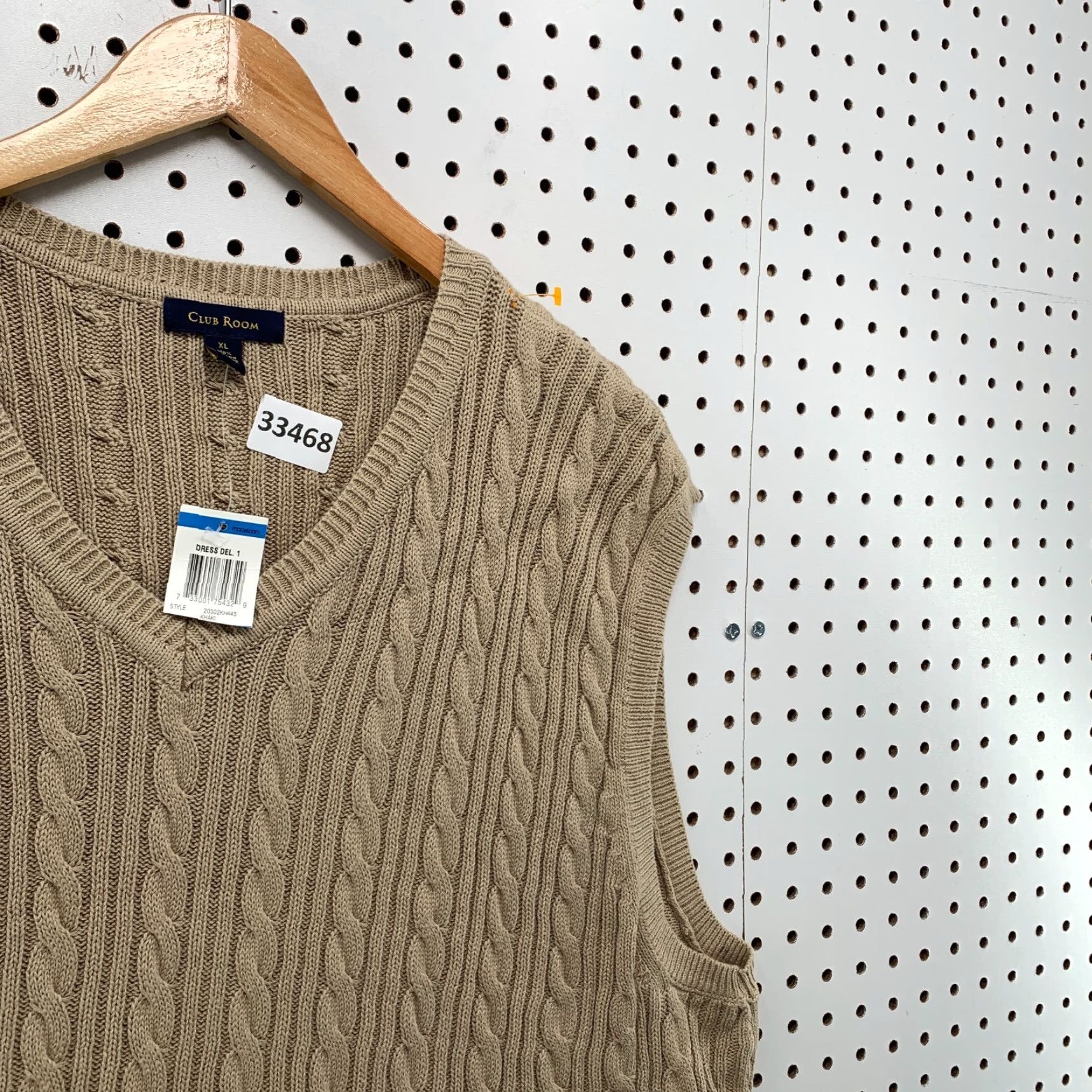Club Room VINTAGE Club Room Cable Knit Vest Sweater Mens XL Khaki Brown NWT Casual 90s Mens XL Beige Size US XL / EU 56 / 4 - 7 Thumbnail