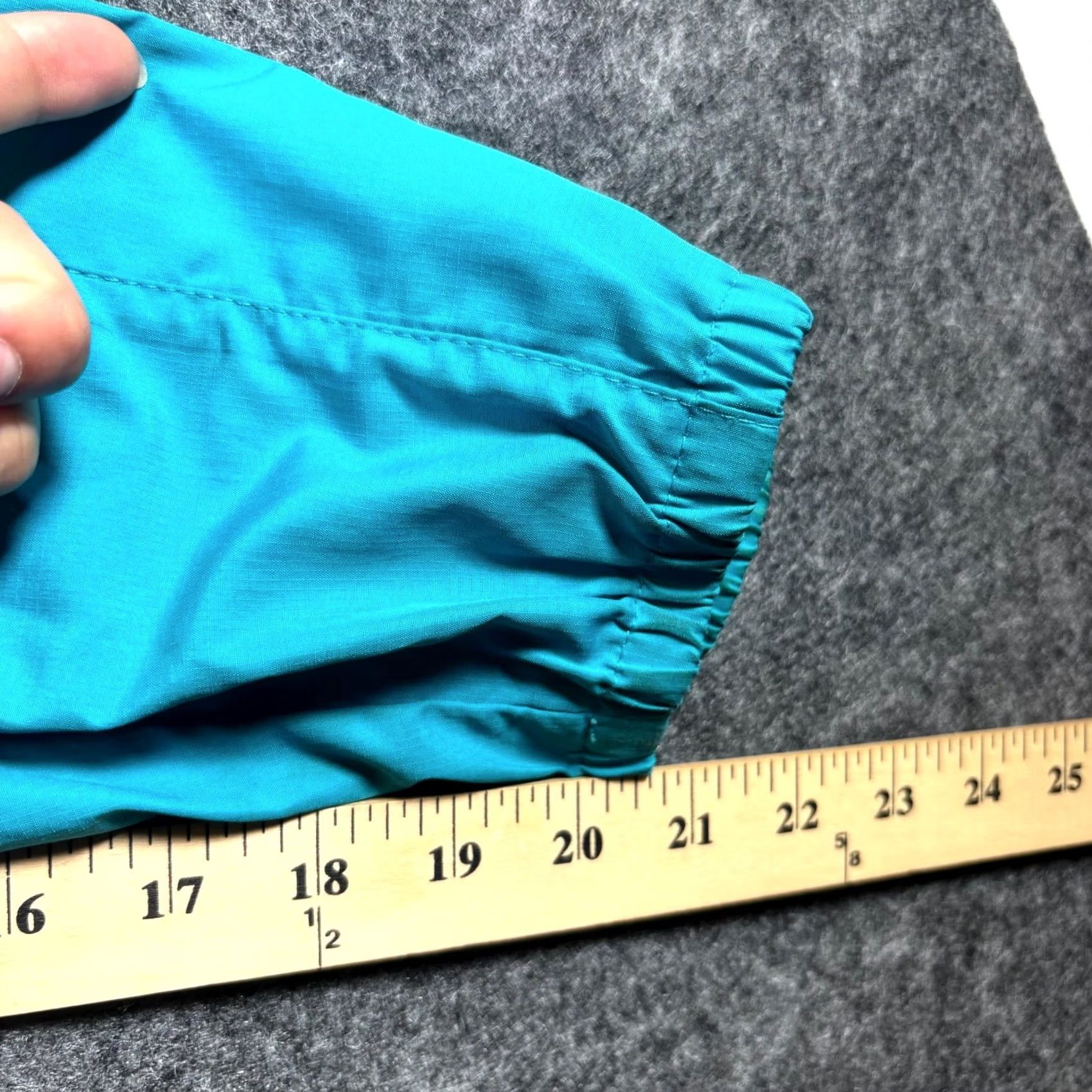 Eddie Bauer Eddie Bauer Windbreaker Jacket Women's S Blue Polyester Full-Zip Hooded Hiking Size S / US 4 / IT 40 - 4 Thumbnail