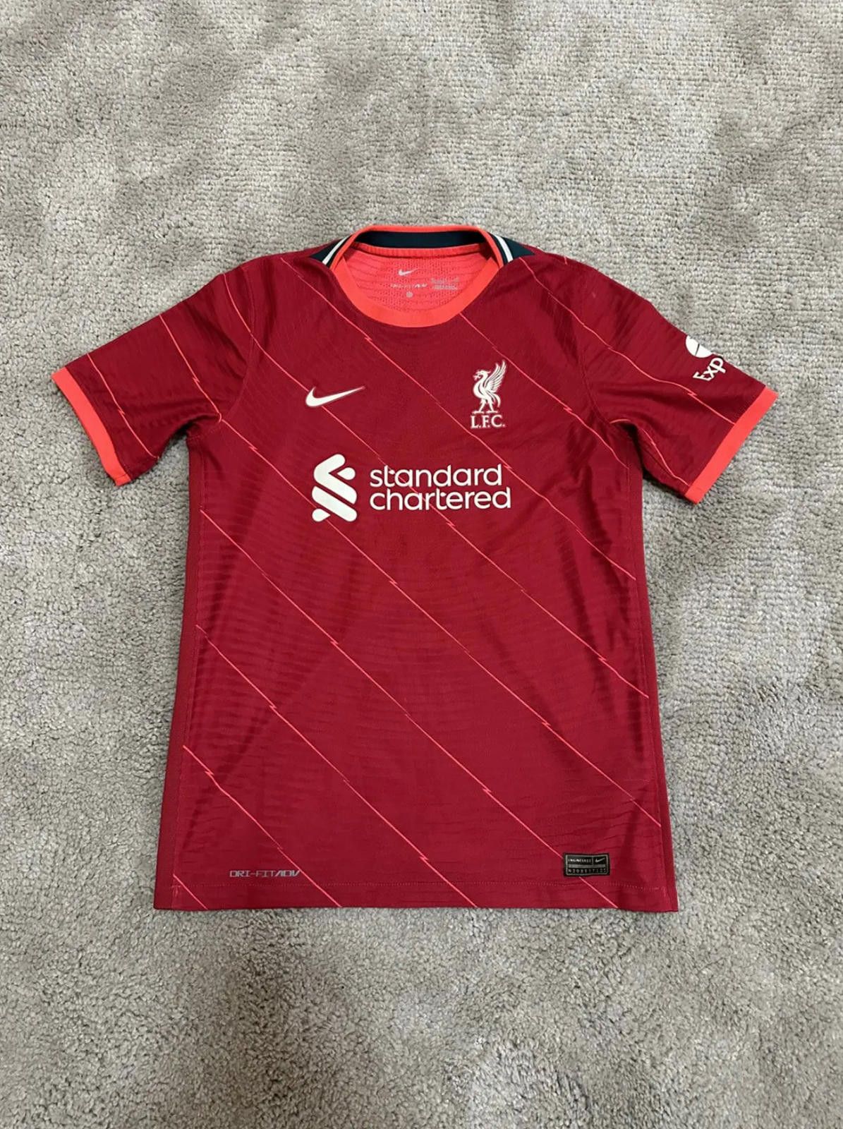 Nike Liverpool FC 2021/22 Boys (XL) Authentic Vapor Match Jersey Size US XS / EU 42 / 0 - 1 Thumbnail