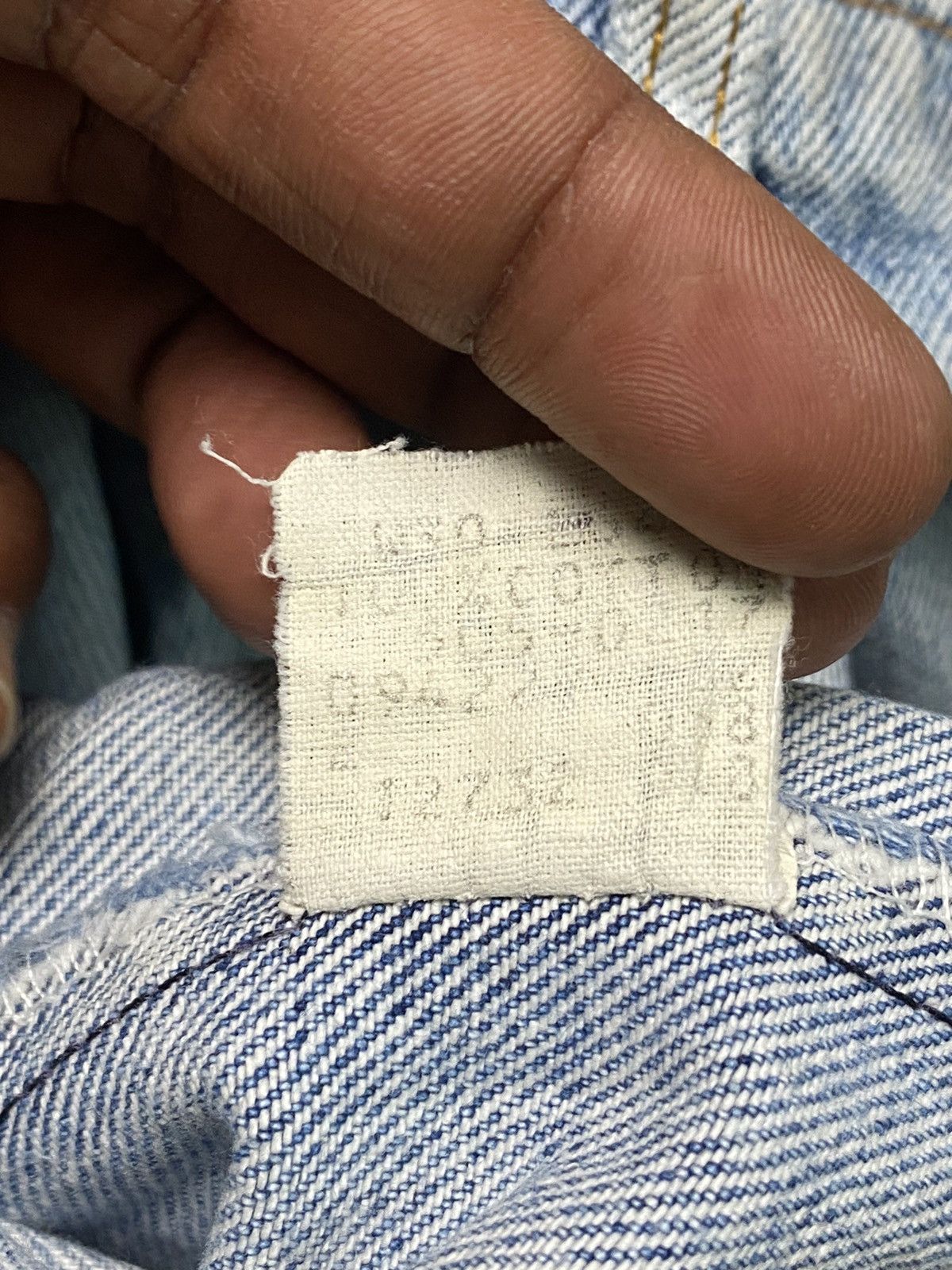 Levi's × Vintage 1980s Levis 505 Slim Straight Zipper Style Washed Blue Jeans Size US 30 / EU 46 - 9 Thumbnail