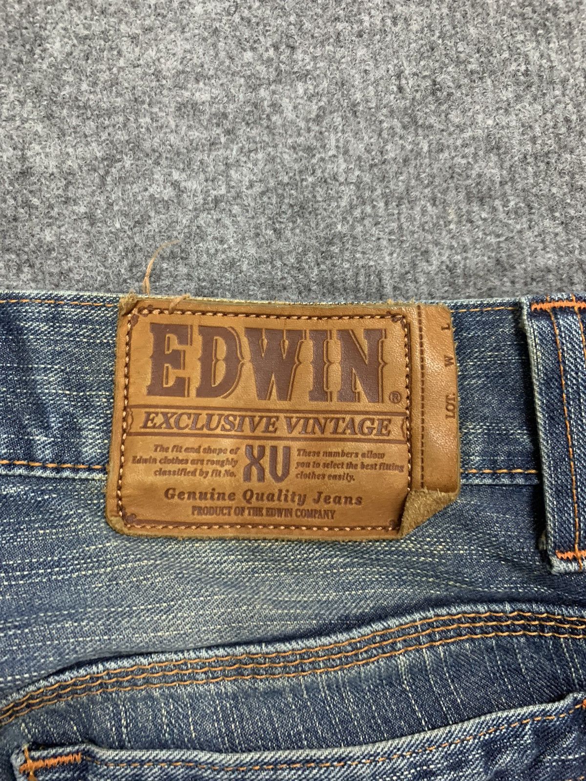 Edwin DISTRESSED EDWIN VINTAGE XV FADED BLUE. Size US 31 - 5 Thumbnail