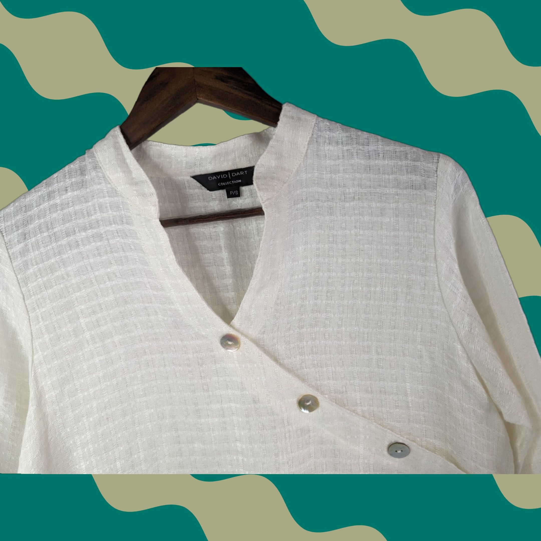 Vintage David Dart Shirt Women's Petite Small USA Ivory Linen Waffle Pattern Tunic Blouse Long Sleeve Collared Pockets Size S / US 4 / IT 40 - 1 Thumbnail
