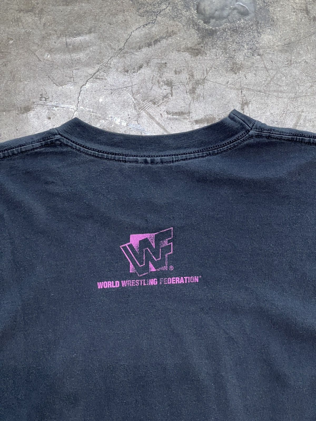 WWE Vintage WWE 1997 HitMan Bret Hart Wrestling Tee Large Size US L / EU 52-54 / 3 - 5 Thumbnail