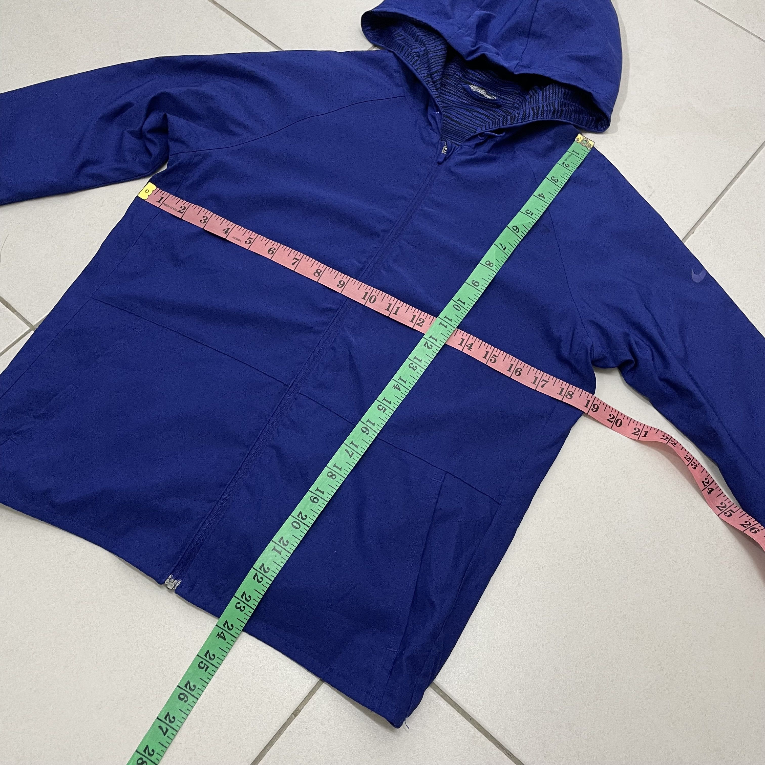 Nike ⭐️SALE⭐️ [S] NIKE HOODIE LIGHT WEIGHT JACKET ZIPPER Size US S / EU 44-46 / 1 - 6 Thumbnail