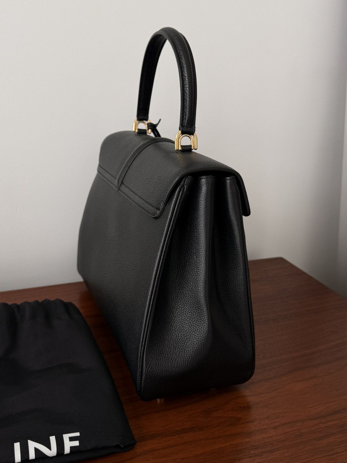 Celine Classic 16 Bag in Grained Calfskin Size ONE SIZE - 12 Thumbnail