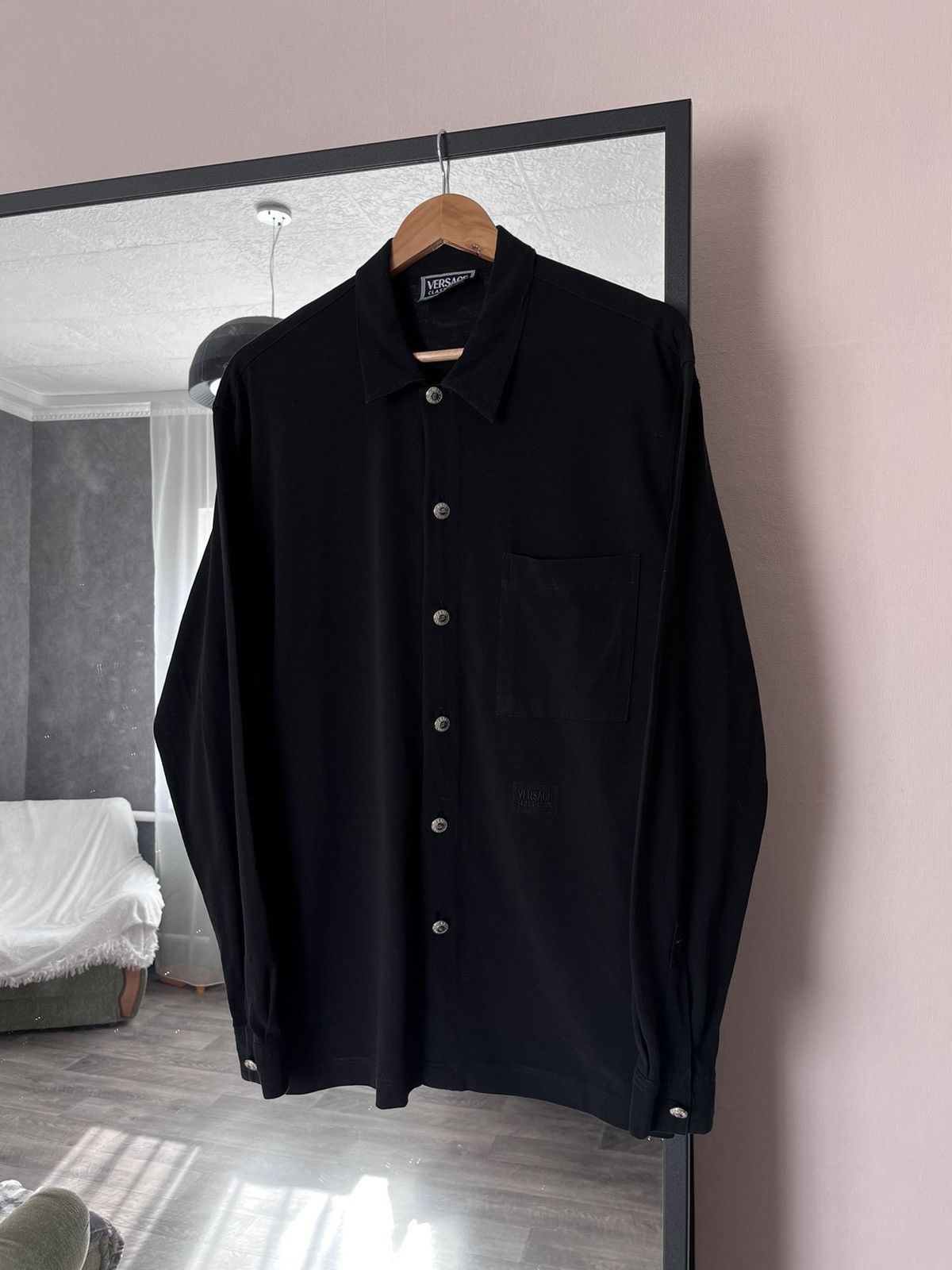 Versace Jeans Couture Vintage Versace V2 Classic Metal Button Couture Shirt Button Size US M / EU 48-50 / 2 - 2 Thumbnail