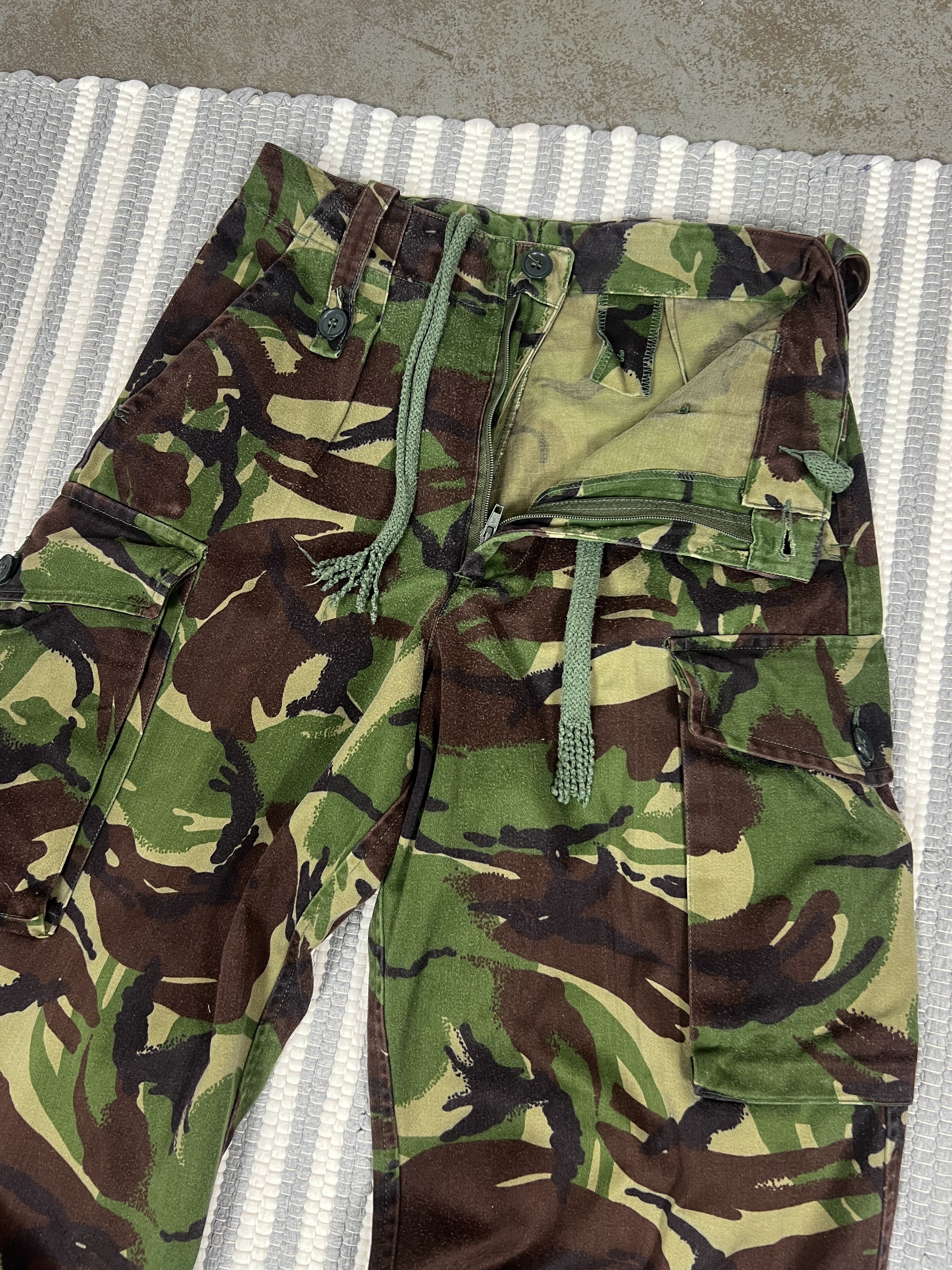 Vintage Vintage Military Cargo Army Combat Pants Size US 26 / EU 42 - 4 Thumbnail