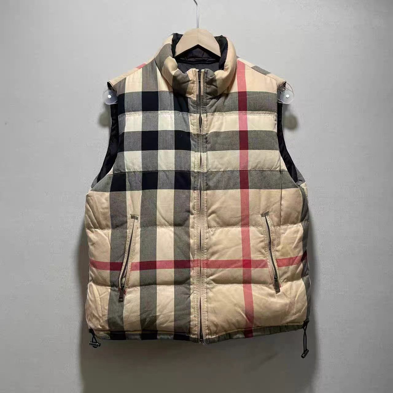 Burberry Burberry Reversible Down Vest K15 Size US XL / EU 56 / 4 - 1 Thumbnail