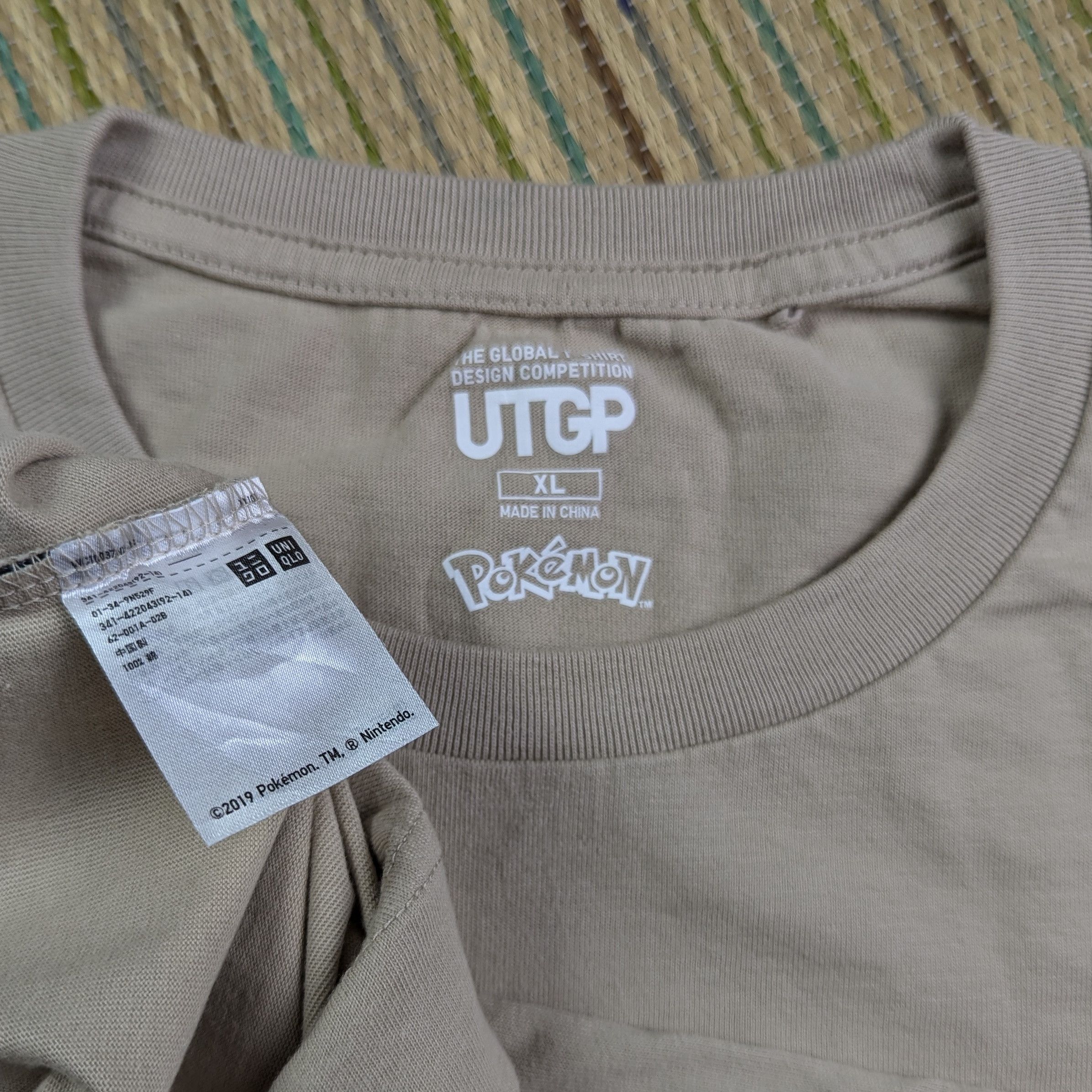 Pokemon NINTENDO POKEMON X UNIQLO T-SHIRT Size US XL / EU 56 / 4 - 3 Thumbnail