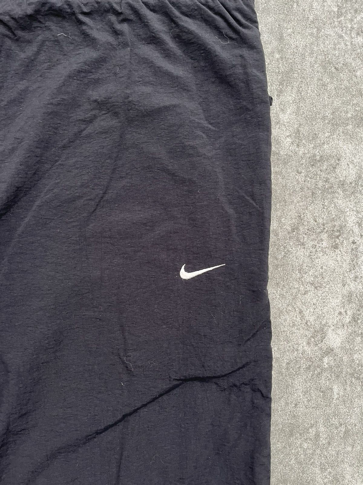 Nike Vintage Nike Trackpants Size US 32 / EU 48 - 2 Thumbnail