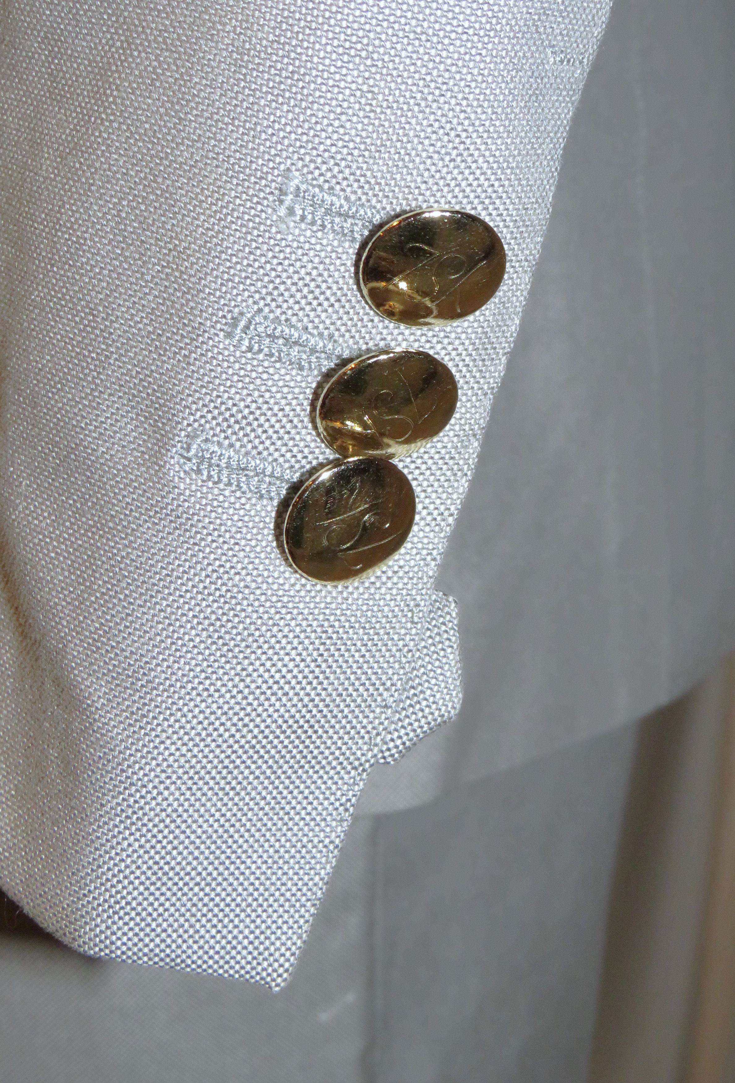 Yves Saint Laurent Beige Cotton Gold Button Two Button Suit 38R Size 38R - 11 Thumbnail