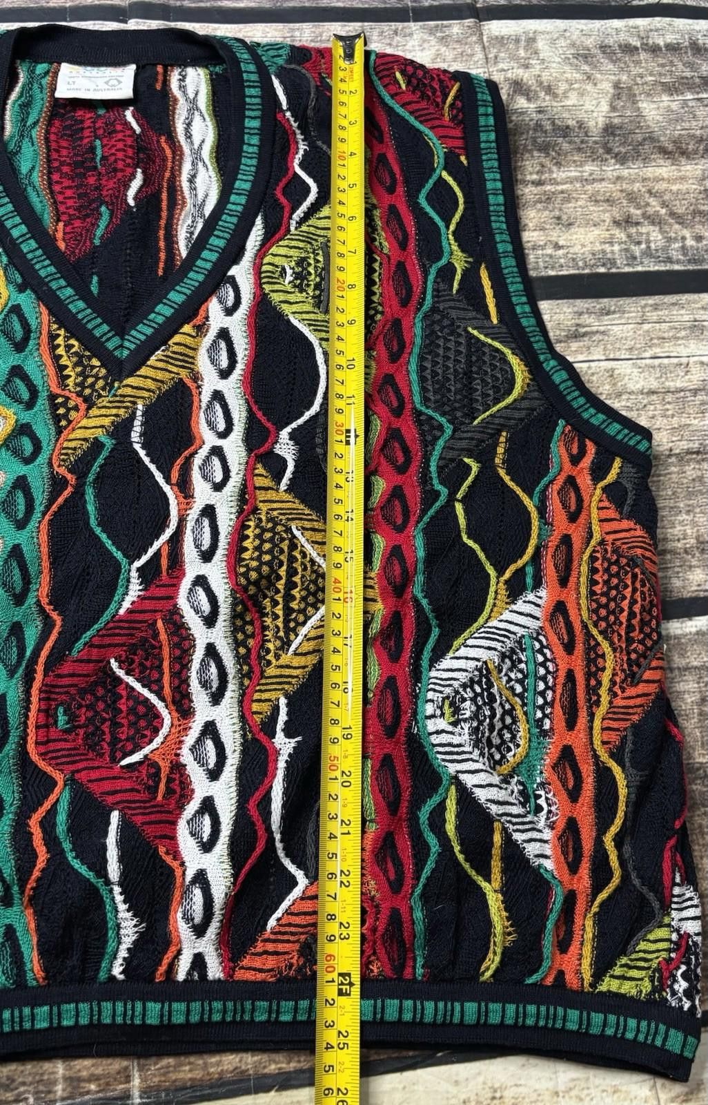 Coogi Coogi Sweater Vest Mens L 3D Knit Colorful Mercerized Cotton Size US L / EU 52-54 / 3 - 10 Thumbnail