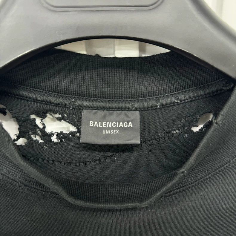 Balenciaga Balenciaga Make old holes and design Sanskrit printed shor Size US XL / EU 56 / 4 - 4 Thumbnail