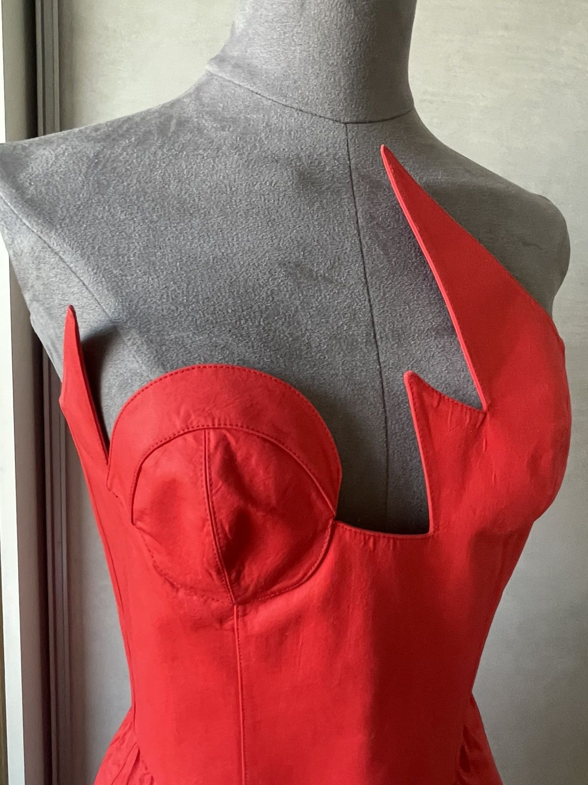 Thierry Mugler THIERRY MUGLER VAMPIRE DRESS Size XS / US 0-2 / IT 36-38 - 9 Thumbnail