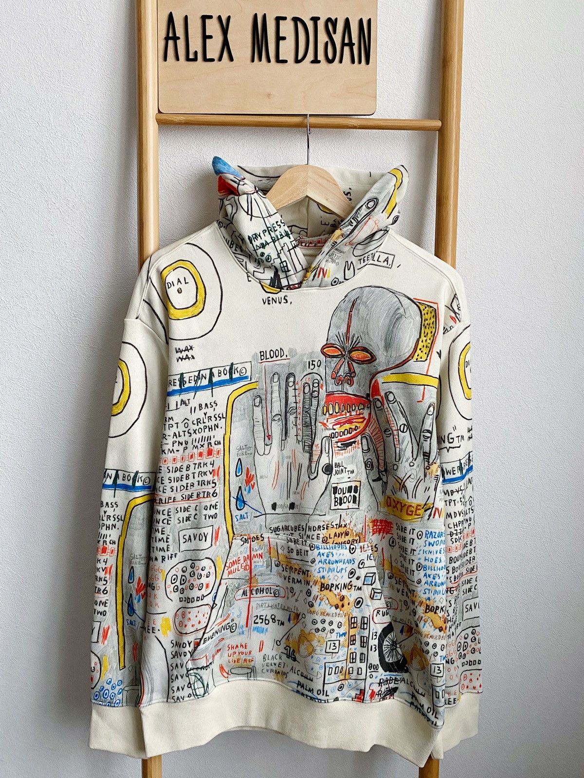 H&M × Jean-Michel Basquiat × Who Decides War WHO DECIDES WAR x BASQUIAT x H&M RELAXED FIT COTTON HOODIE Size US S / EU 44-46 / 1 - 1 Thumbnail