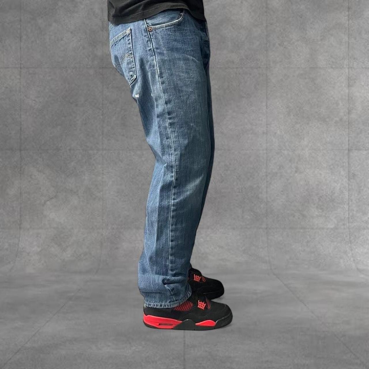 Levi's Crazy Vintage Y2K/2000s Baggy Medium wash Levi’s Workwear Denim Jeans! Size US 38 / EU 54 - 2 Thumbnail
