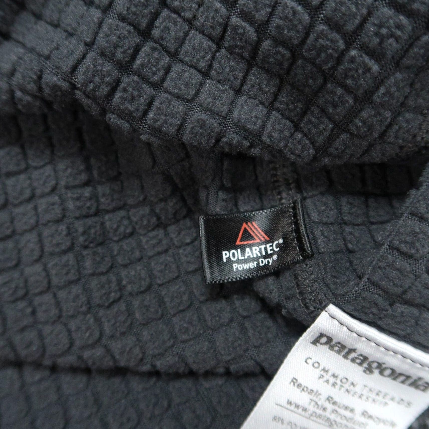 Patagonia VINTAGE Patagonia Hoodie Jacket Men XS Gray R1 Hoody Zip Pullover Fleece Knit Zip Closure Pockets Hooded Size US XS / EU 42 / 0 - 6 Thumbnail