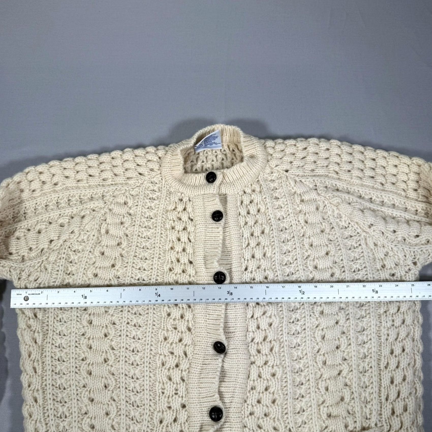 Vintage Rita Condron Cardigan Sweater Womens M White 100% Wool Aran Knit Ireland Button Front Mock Neck Raglan Sleeve Pockets Size M / US 6-8 / IT 42-44 - 5 Thumbnail