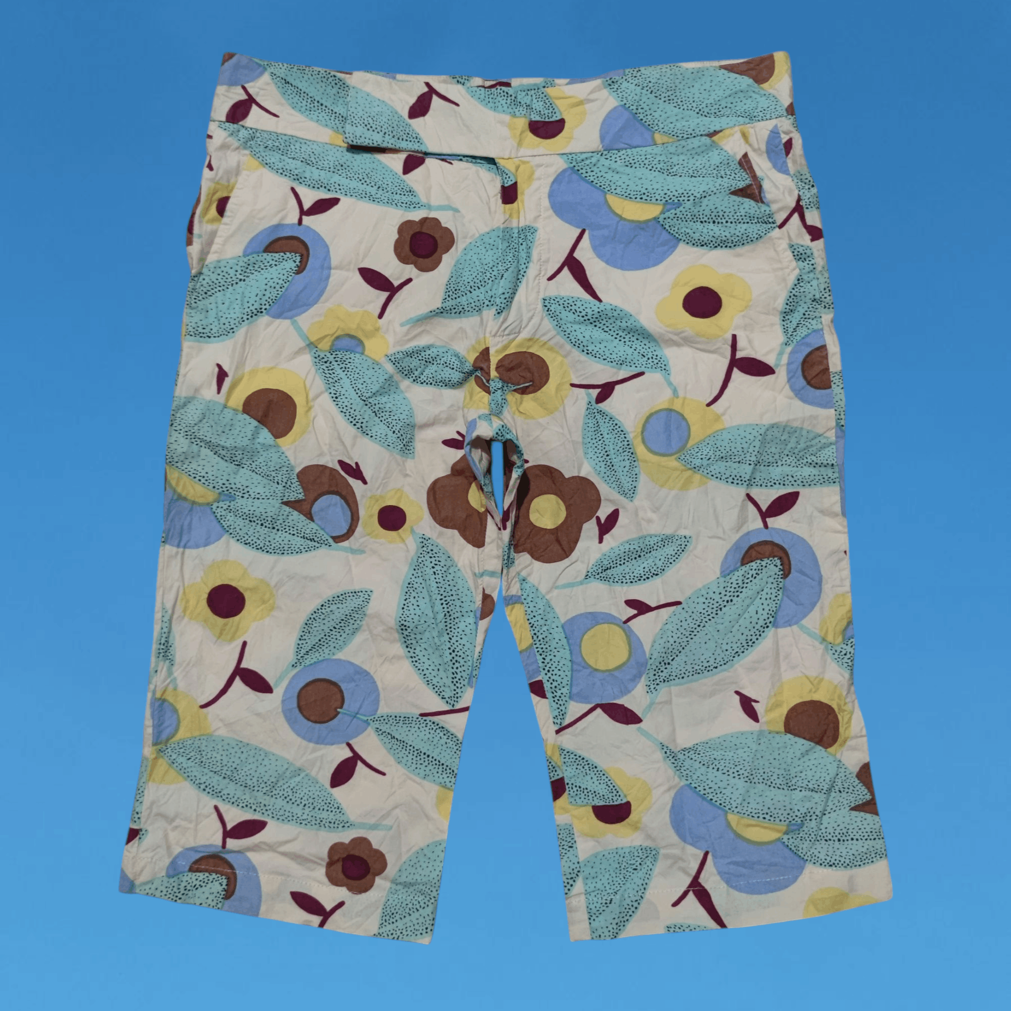 ショートパンツ MARNI Women Shorts  Burmudas PAMA0553S0 UTC463PFN99 Black Duchess silk Bermuda shorts with scallop cut hem | Marni