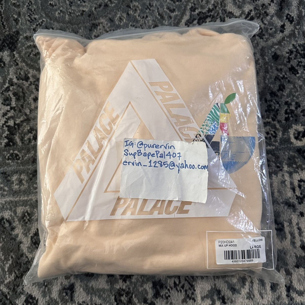 トップス PALACE OAKLEY HOOD SAND SIZE L Oakley × Palace Palace x Oakley Hood Sand | Grailed