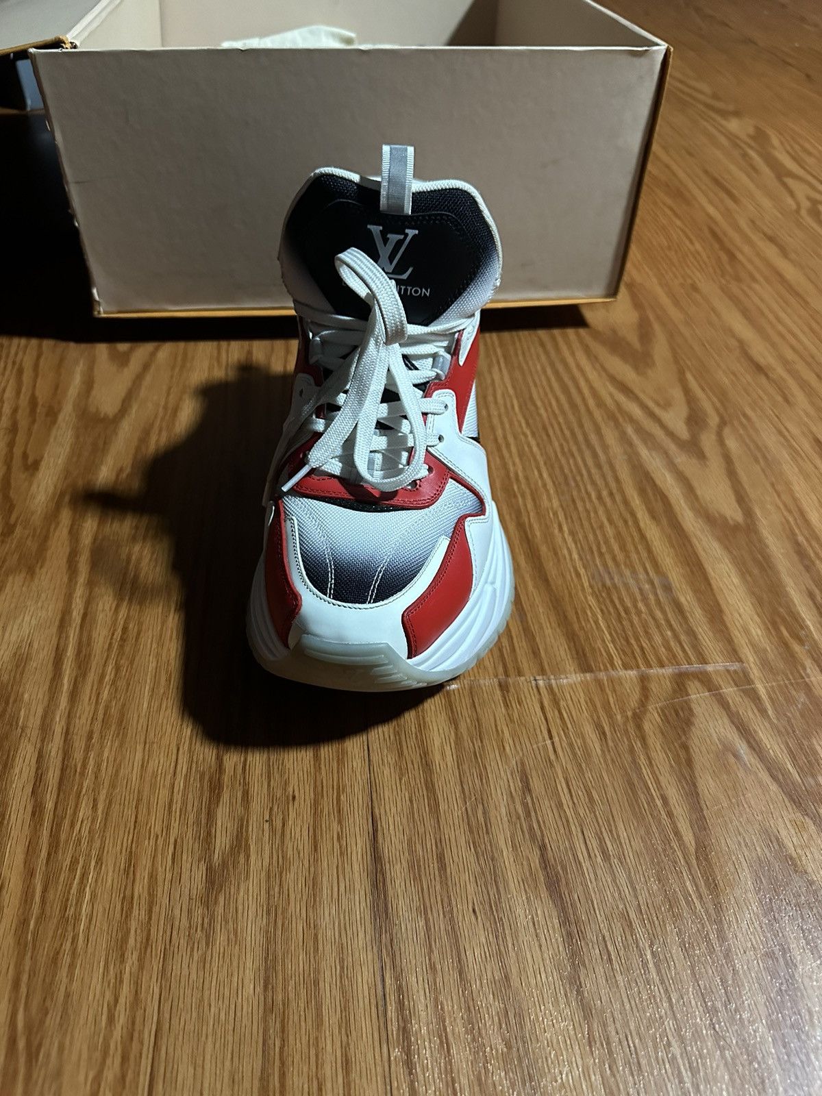 Louis Vuitton Louis Vuitton sneaker Size US 9 / EU 42 - 3 Thumbnail