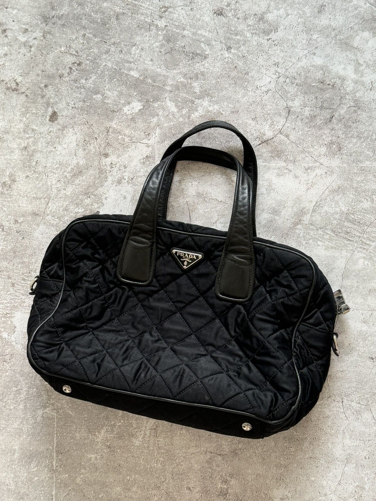 Prada Prada Black Quilted handbag with triangle Size ONE SIZE - 5 Thumbnail