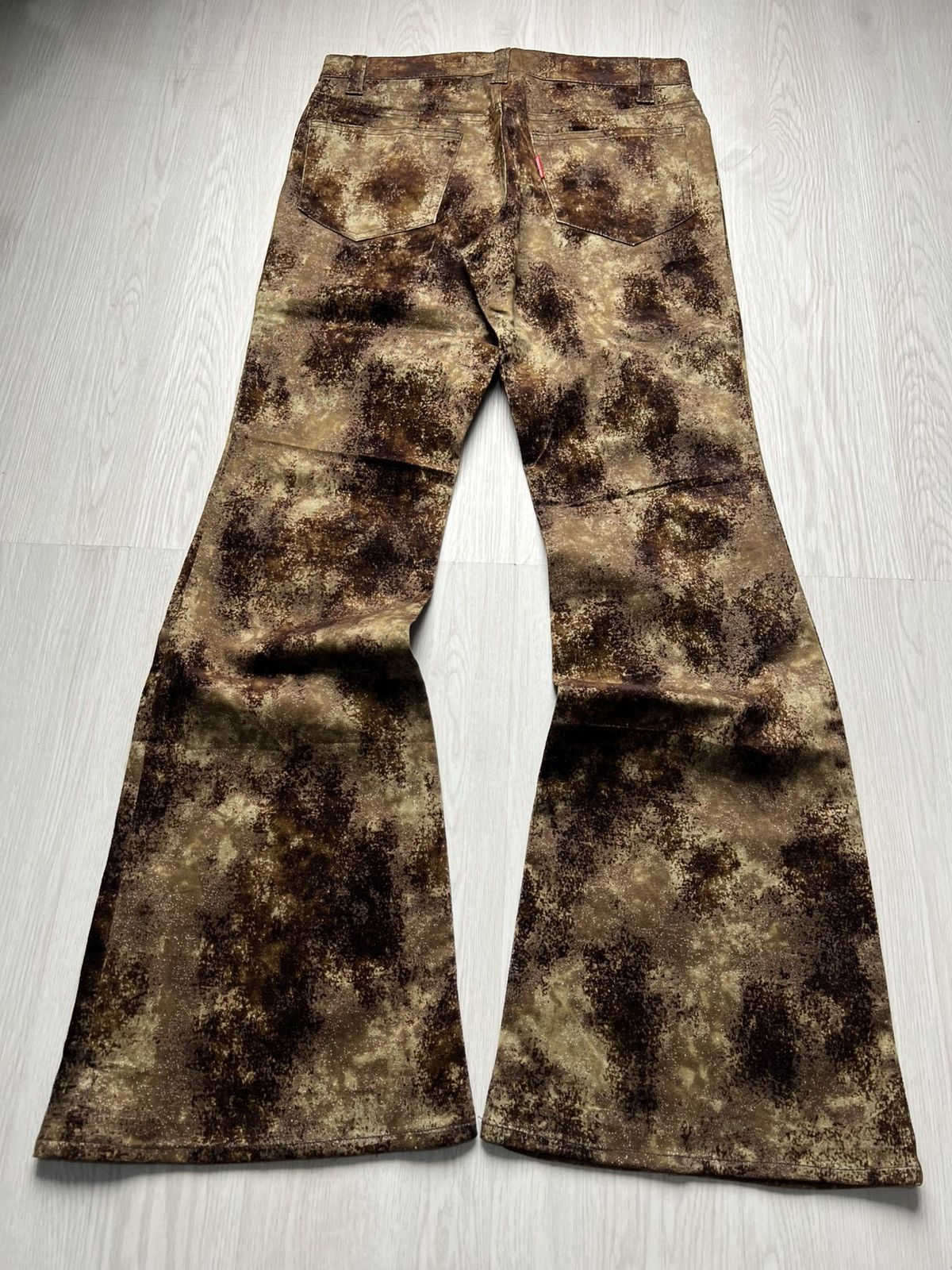 Tornado Mart Tornado Mart Marble Flared Jeans Size US 28 / EU 44 - 2 Thumbnail