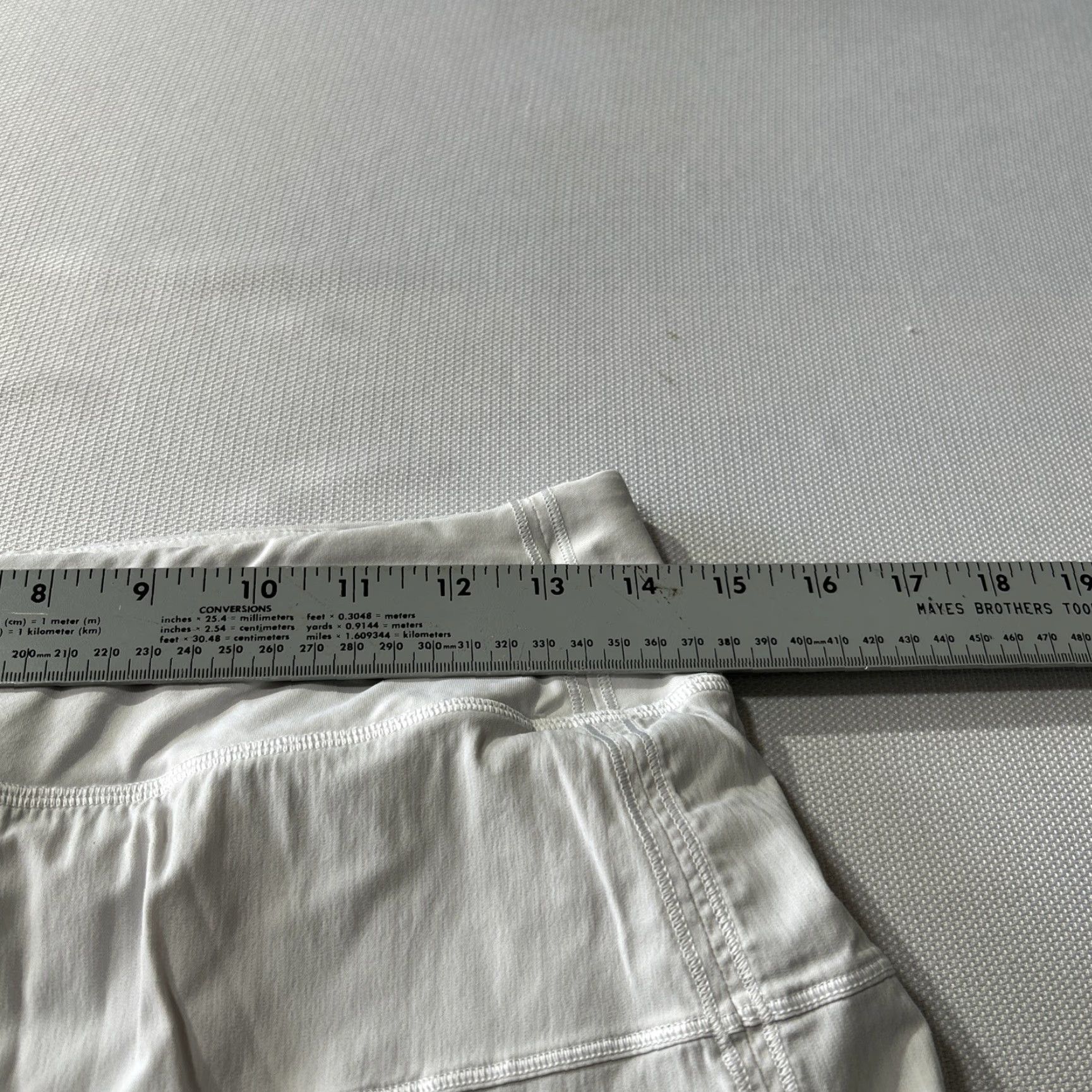 Lululemon Lululemon Skirt Women’s 6 White Athletic Tennis Running Pace Setter Pleated Zip Short Women Sport Size 28" / US 6 / IT 42 - 4 Thumbnail