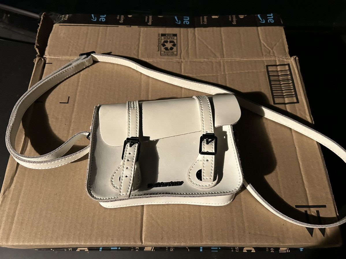 Dr Martens 7 Inch Leather White Crossbody Bag Asis Condition, Women's