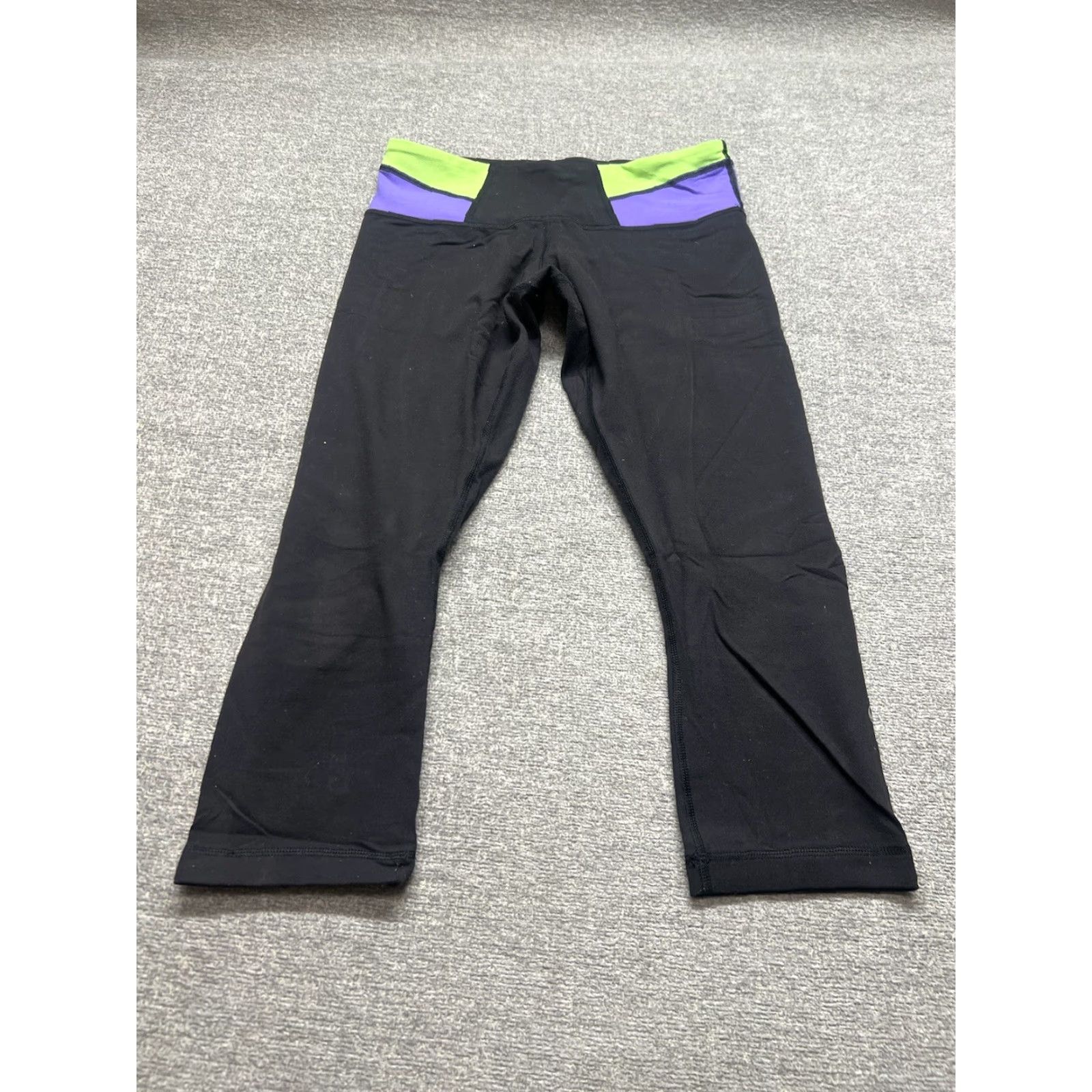 Lululemon Lululemon Run Inspire Crop II Leggings Womens Size 6 Black 21” Reversible Size 28" / US 6 / IT 42 - 2 Thumbnail