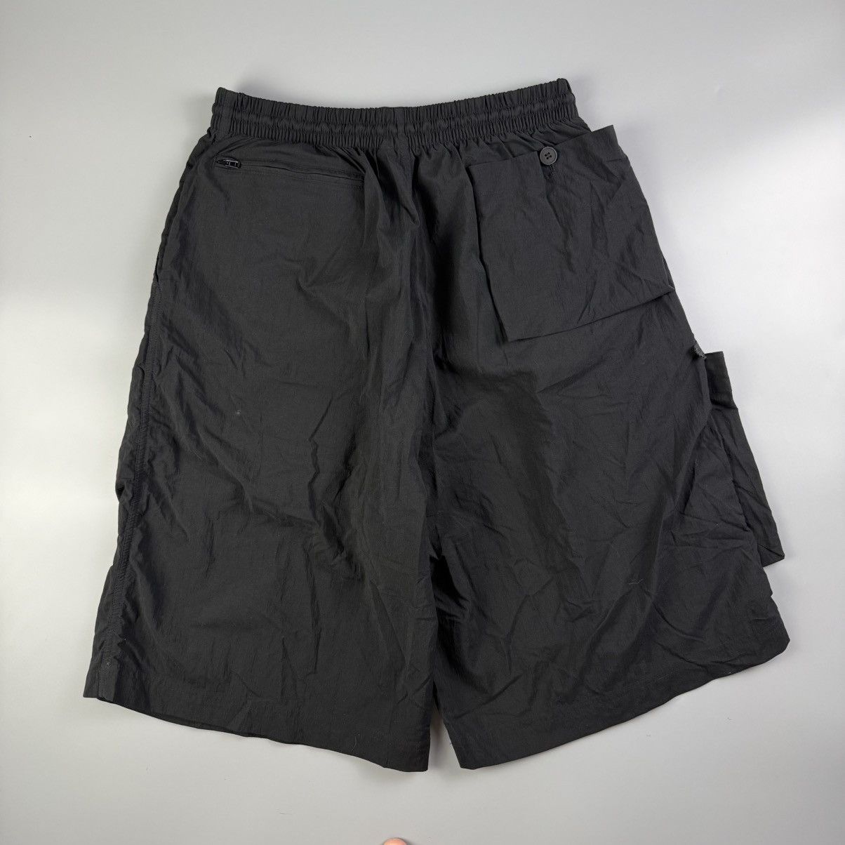 Y-3 Y-3 Yohji yamamoto - S/S22 Nylon Cargo Short Size US 30 / EU 46 - 8 Thumbnail