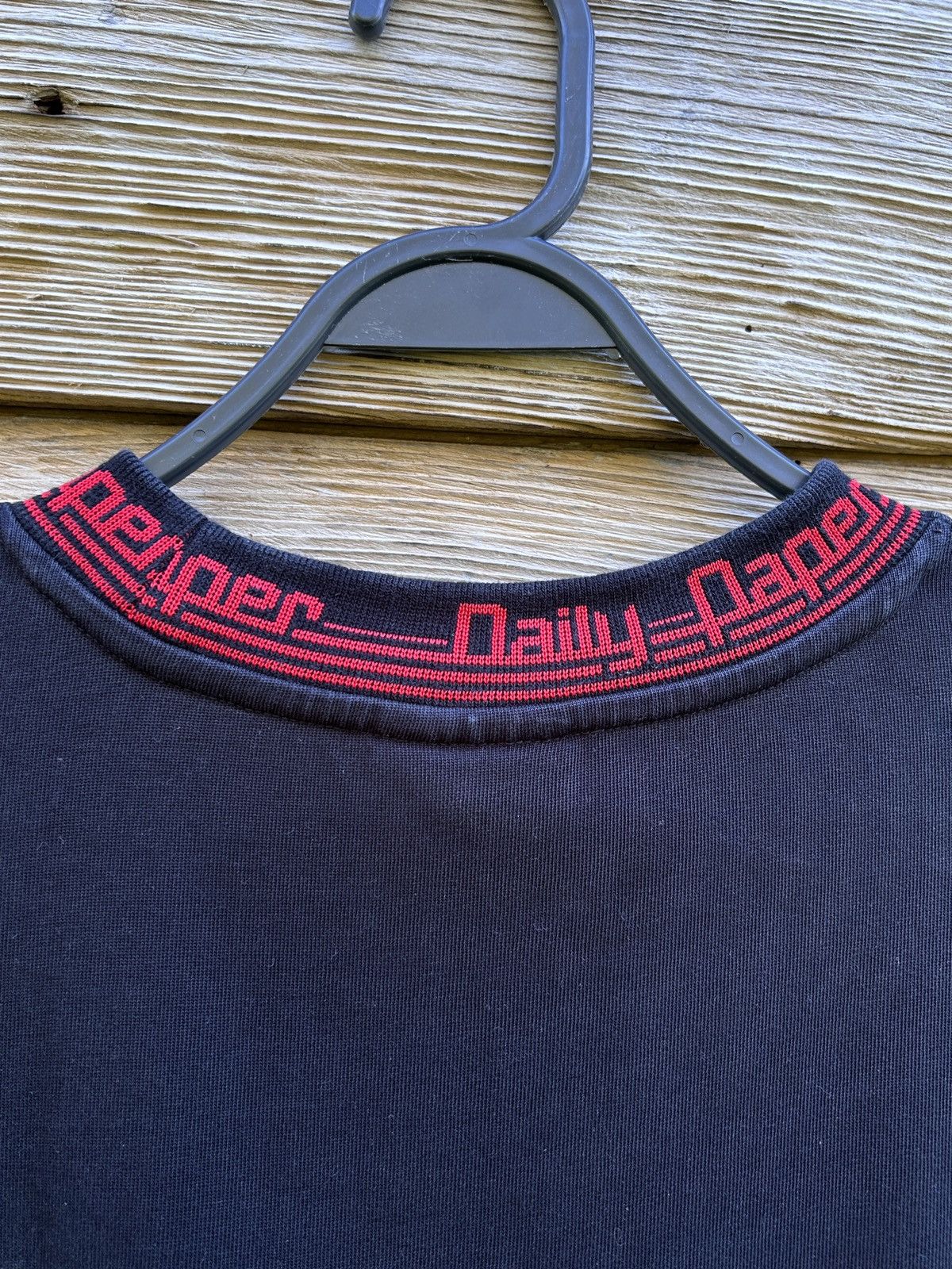 Daily Paper Daily Paper Neck Inscription Logo Like Acne Studios T-Shirt Size US M / EU 48-50 / 2 - 5 Thumbnail