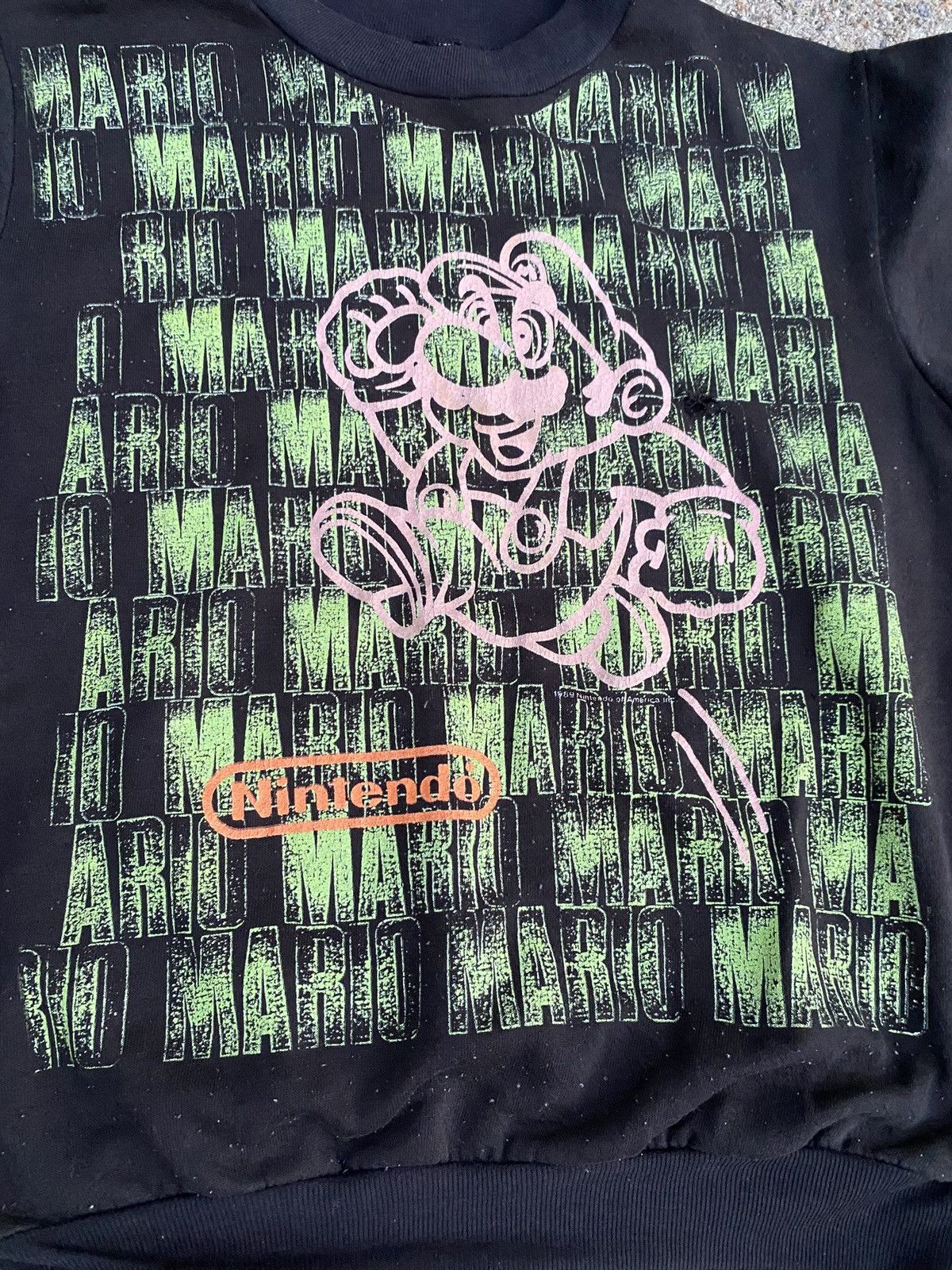 Nintendo × Vintage Vintage 1989 rare Nintendo Mario matrix Crewneck Size US S / EU 44-46 / 1 - 2 Thumbnail