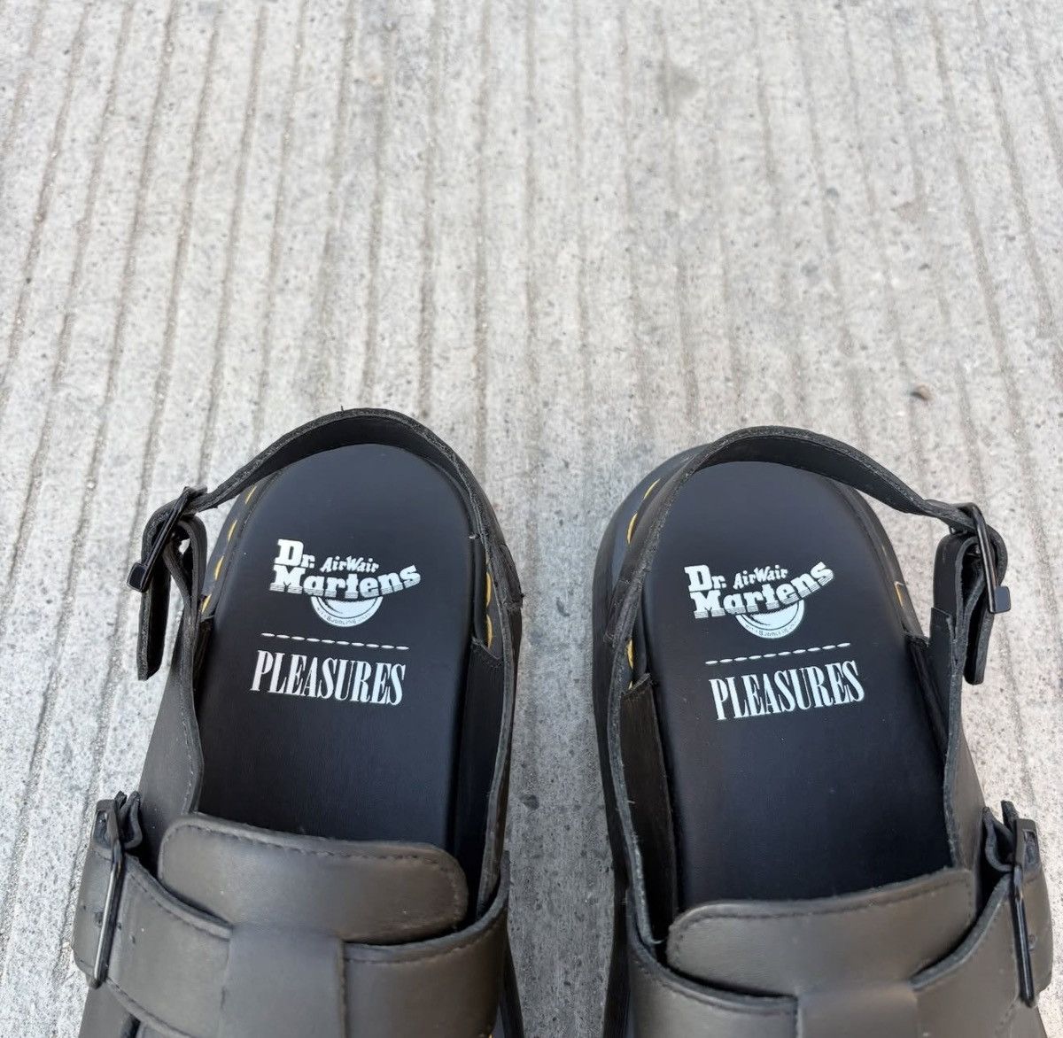 Dr. Martens × Pleasures Dr. Martens x Pleasures Jorge Mule Size US 12 / EU 45 - 4 Thumbnail