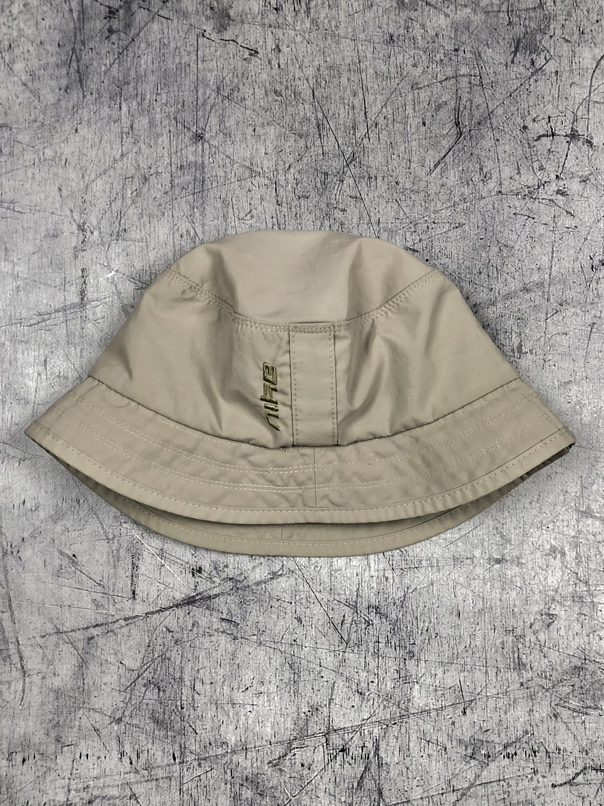 Nike Vintage Nike Nylon Bucket Hat Cap Size ONE SIZE - 1 Thumbnail