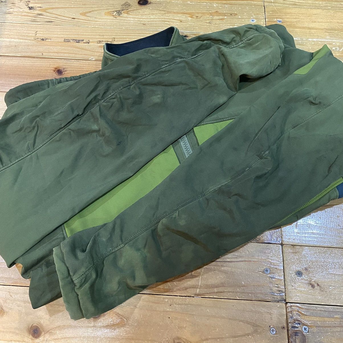 Arc'teryx × Vintage Arcteryx Gamma MX Softshell Jacket Size US S / EU 44-46 / 1 - 14 Thumbnail