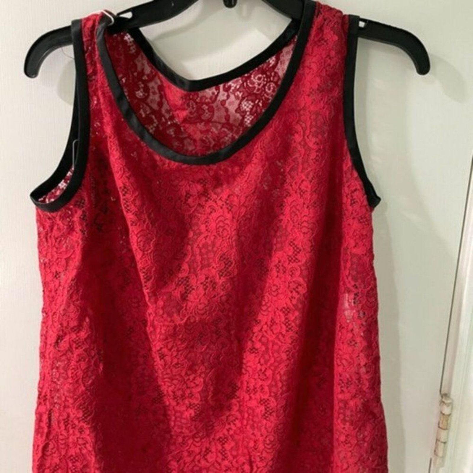 Dolce & Gabbana Dolce & Gabbana Sleeveless lace top red size 8 Size M / US 6-8 / IT 42-44 - 5 Thumbnail